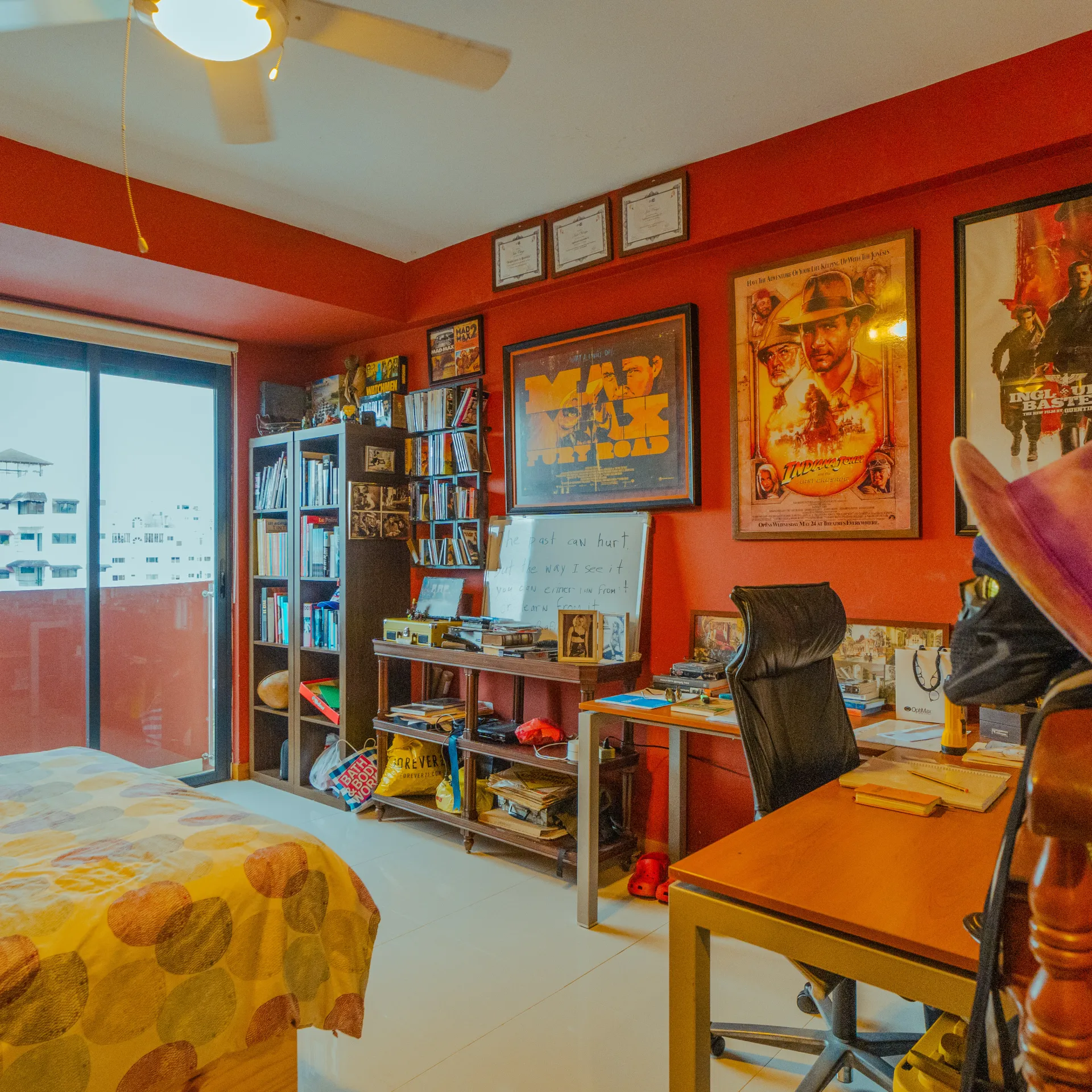 Pent-house con terraza privada y 3 parqueos en Evaristo Morales 435852