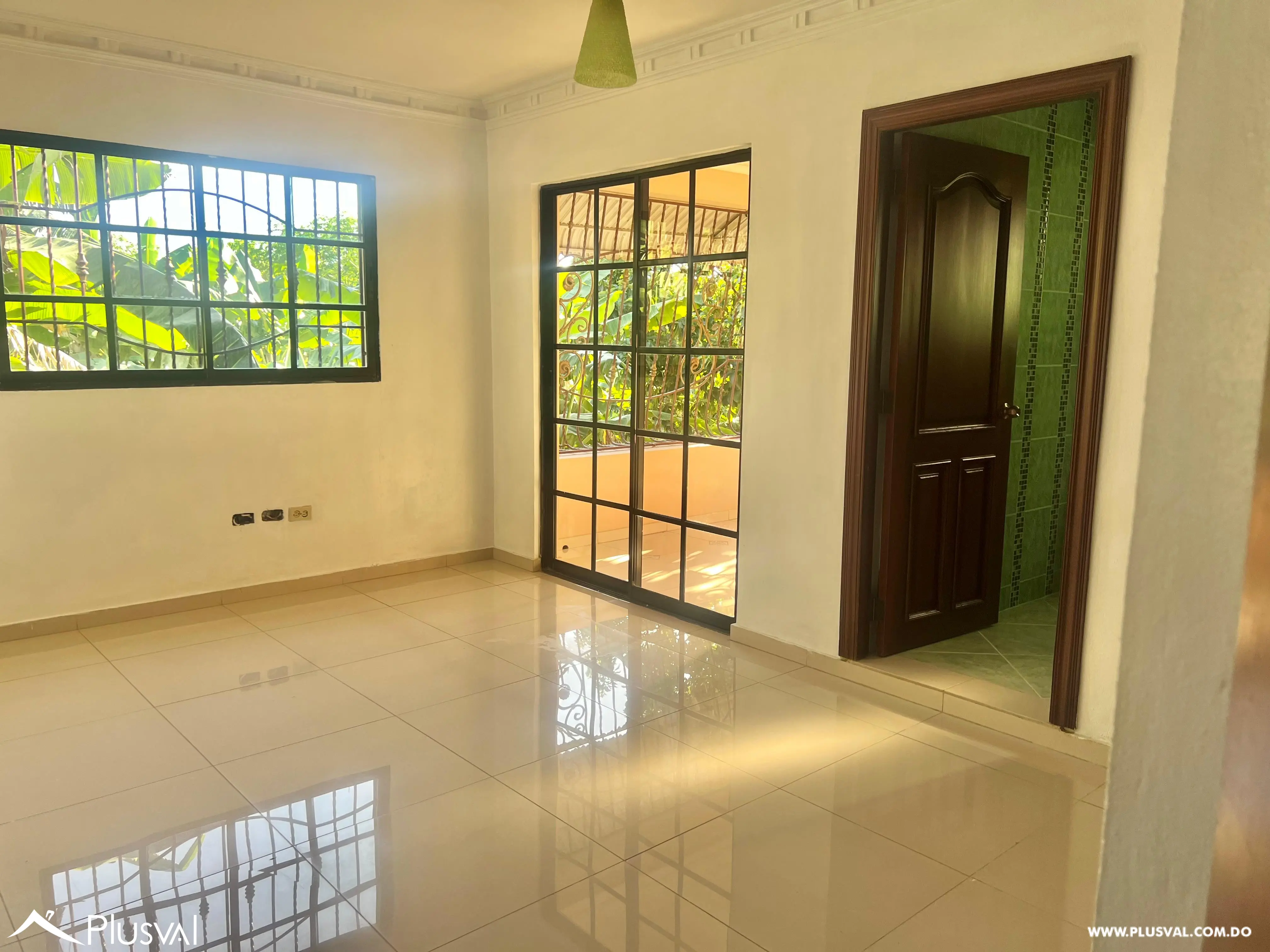 Casa en Brisa Oriental de 3 niveles. 478396