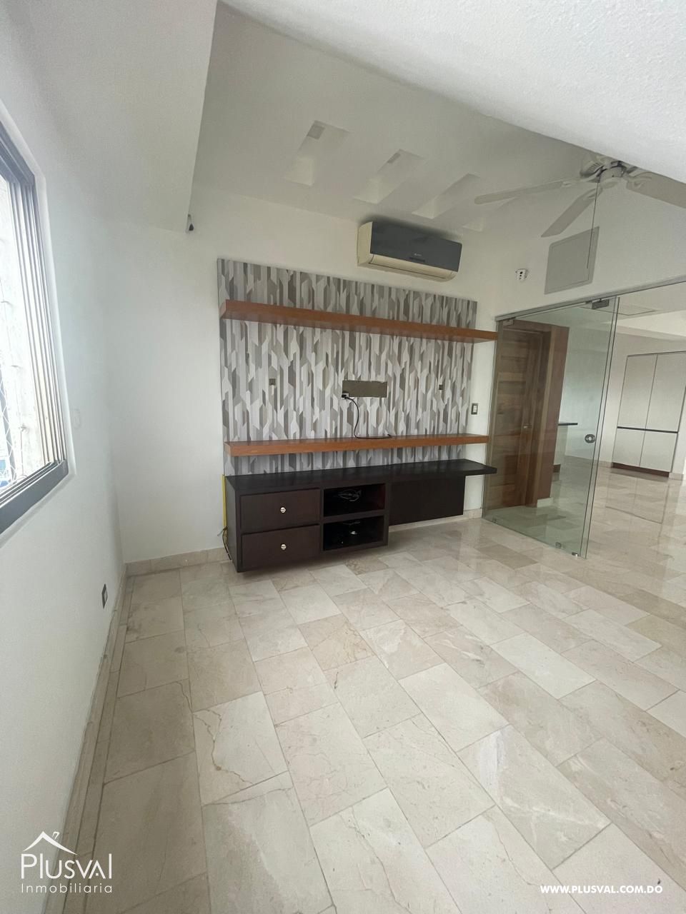 Penthouse de lujo en alquiler en Evaristo Morales 462012