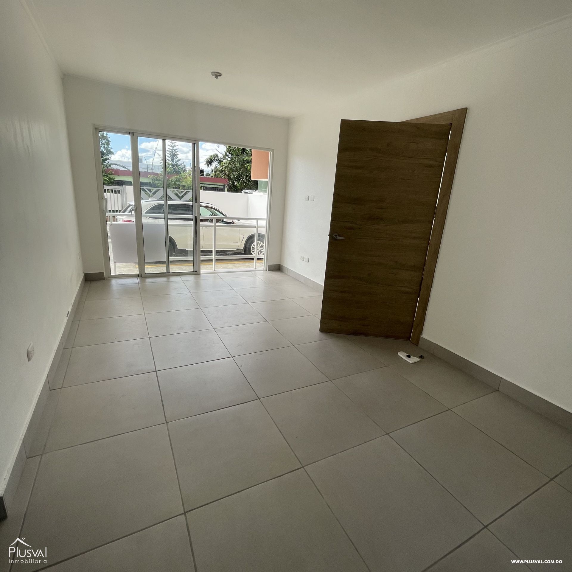 Apartamento de 3 habitaciones listo en Brisa Oriental. 383899