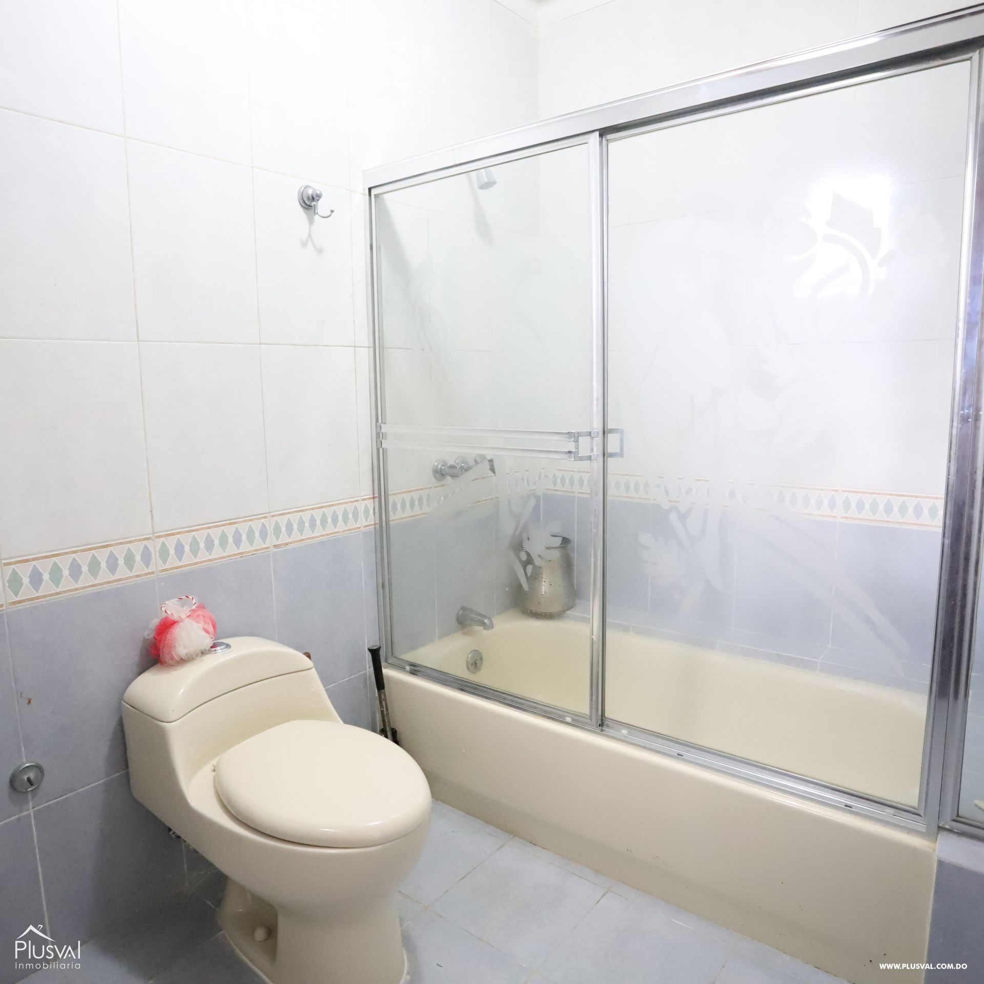 Hermosa residencia a la venta en Urb. Thomén 153758