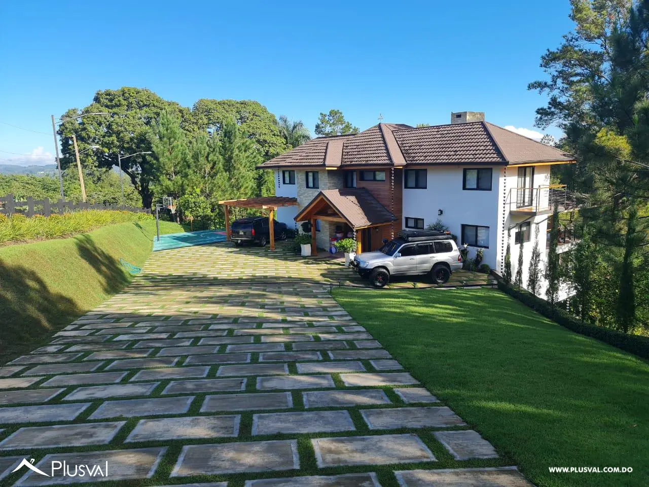 Hermosa villa en las montañas con vistas panorámicas 454561