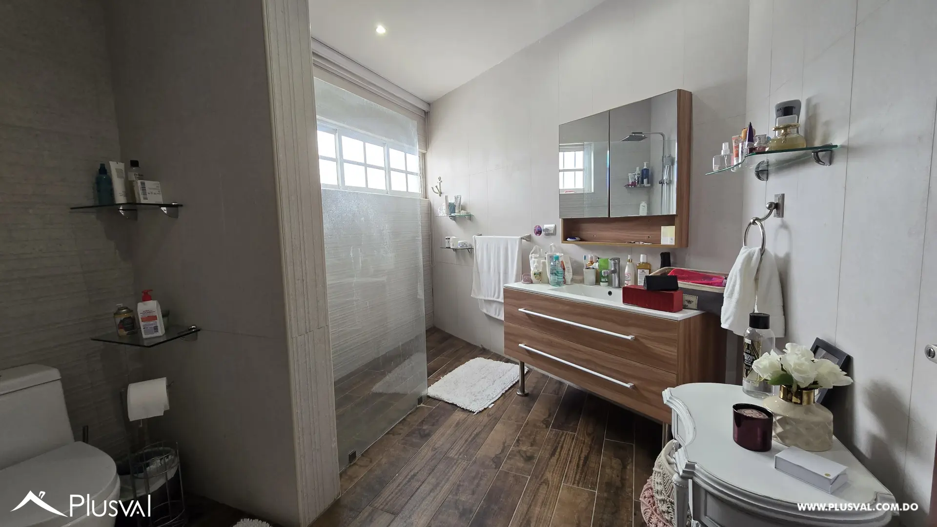 Un Hogar para Crear Recuerdos Inolvidables, Casa en Venta en Cuesta Hermosa I. 479570