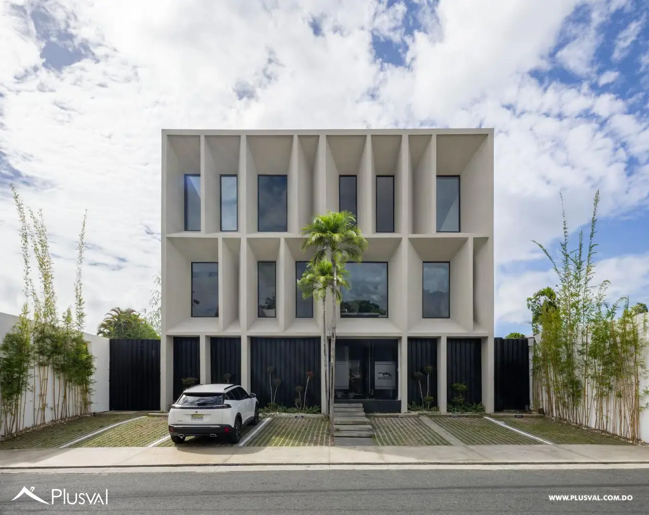 Local Comercial en Arroyo Hondo Viejo 472886