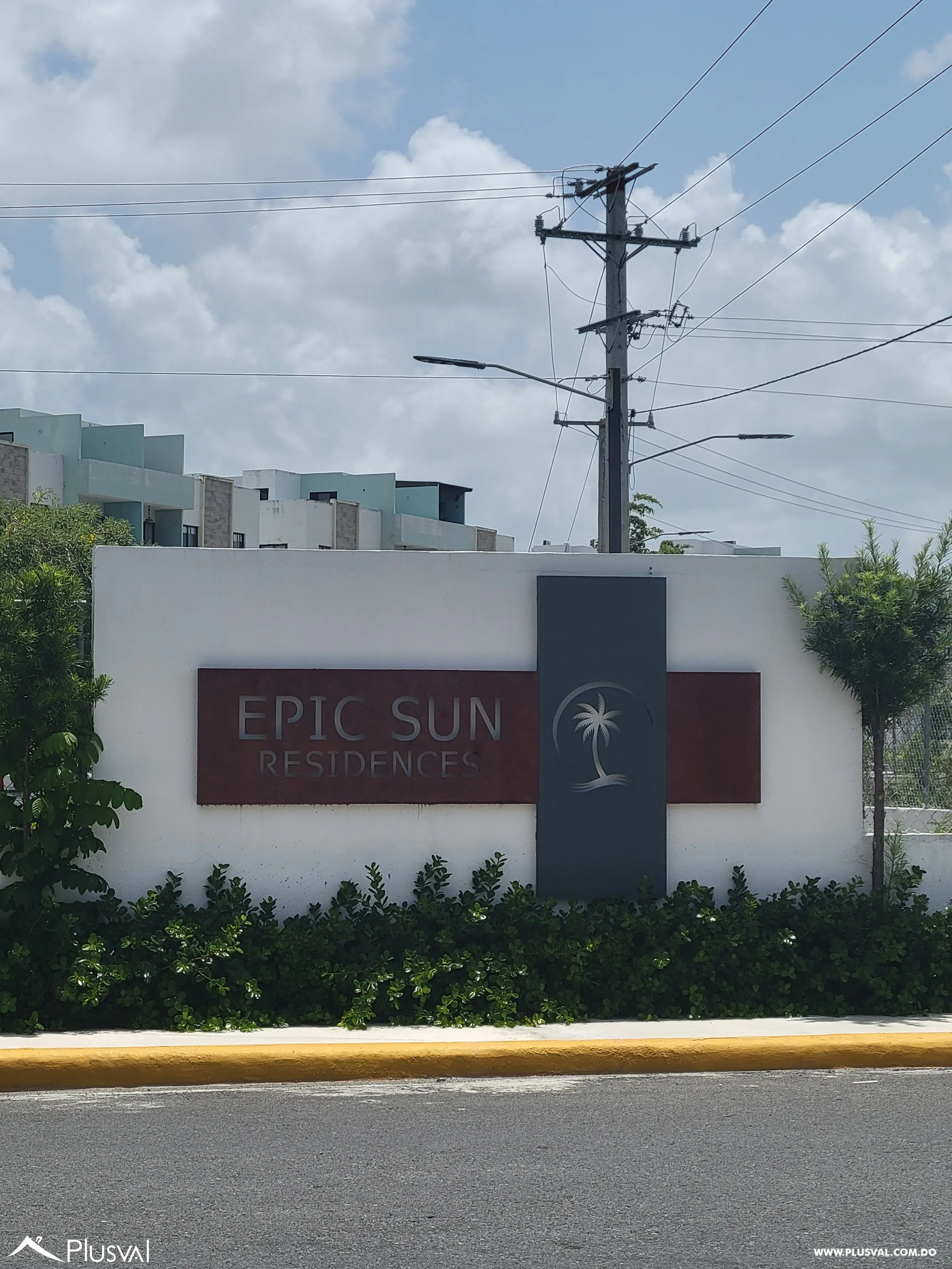 Villa Amueblada de 3 Habitaciones en Punta Cana con Jacuzzi y Patio Privado 523367