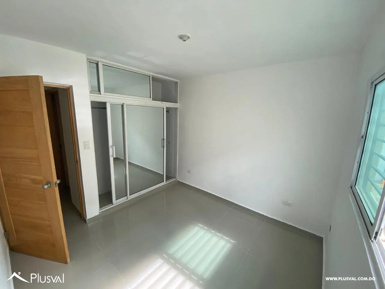 Apartamento con aparta-estudió y hermosa  terraza techada. 484261