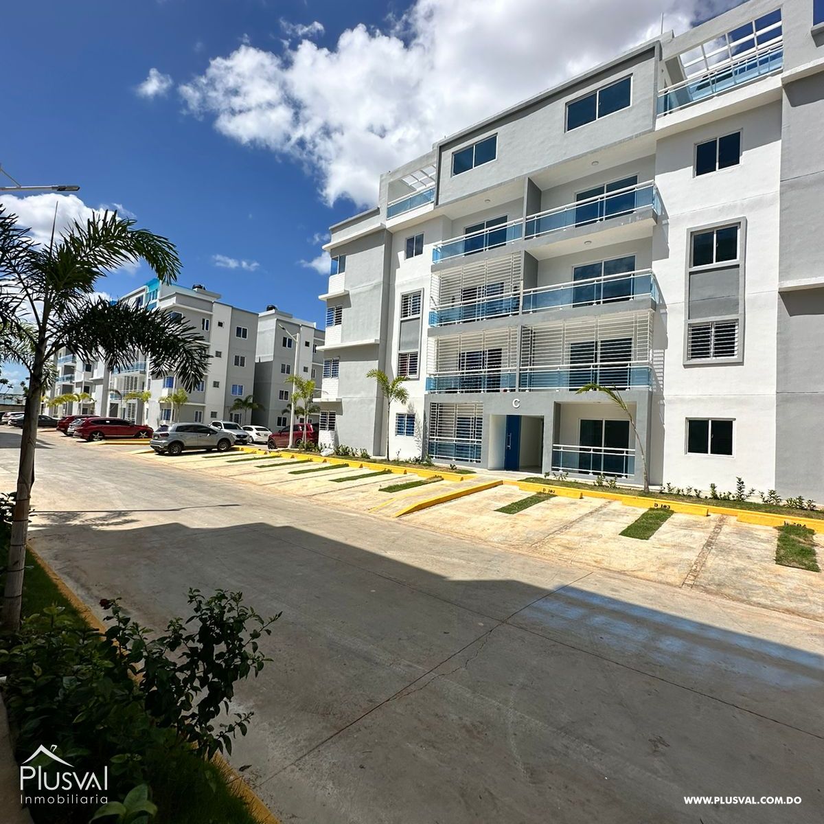 Apartamento listo en residencial Las Cayenas 339690