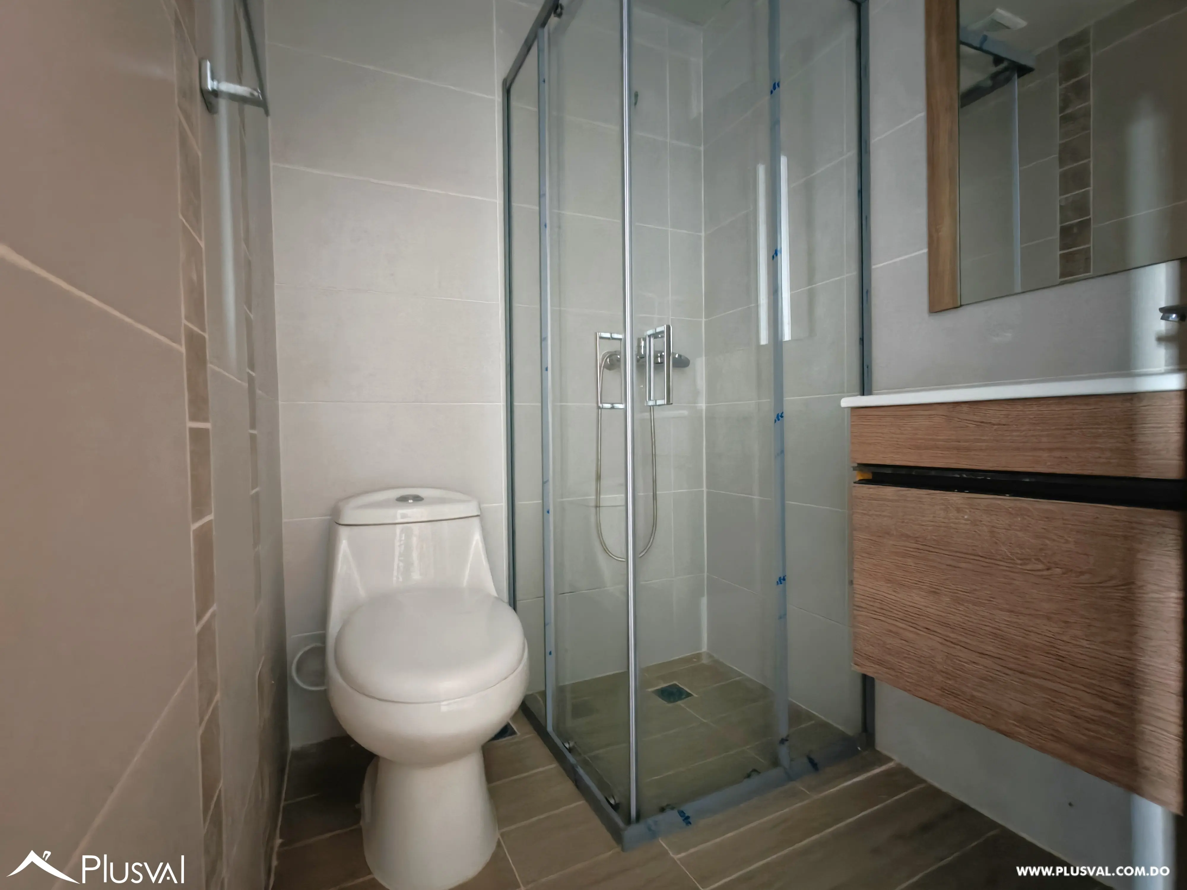 Apartamento con terraza en venta en el Vergel 527001