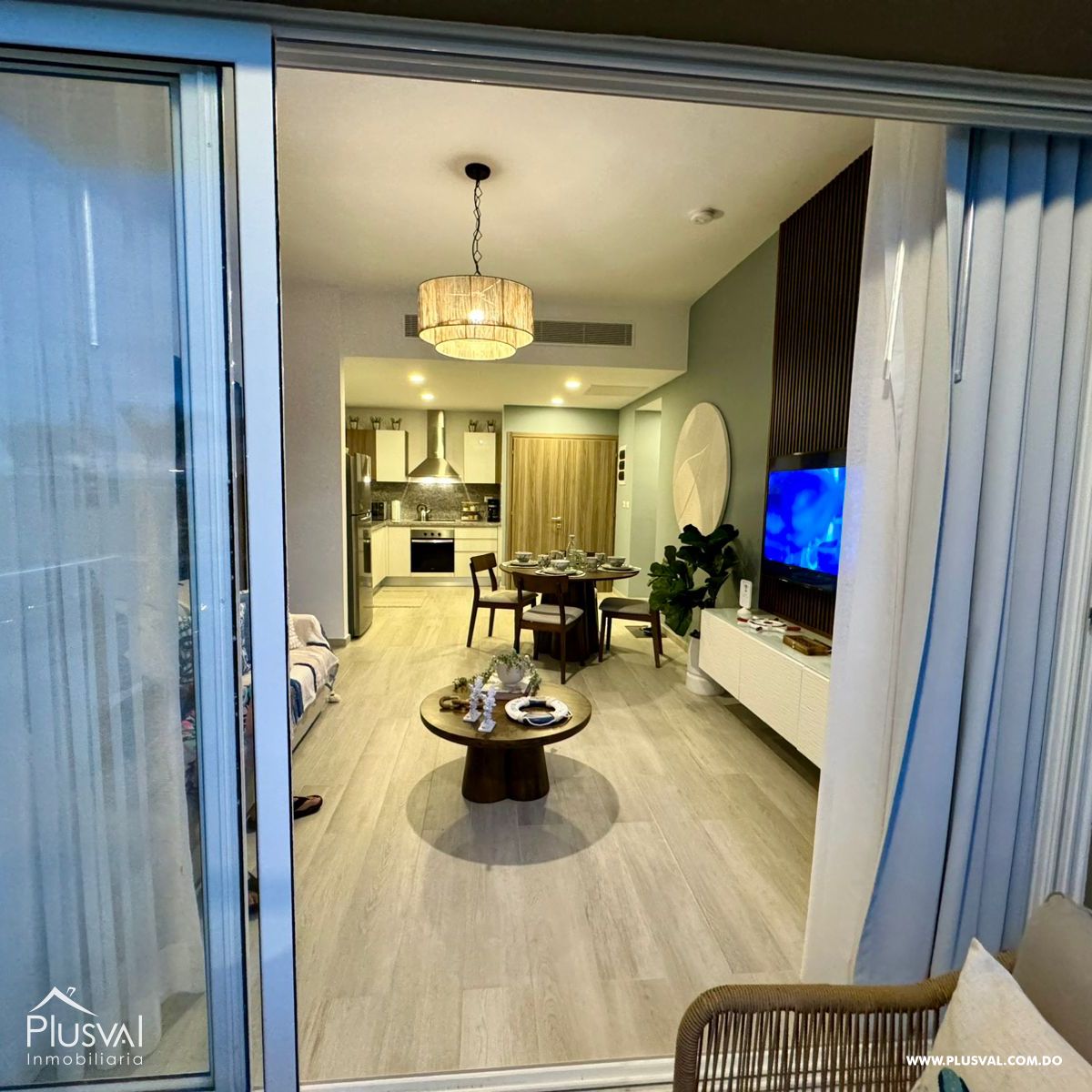 Apartamento amueblado de lujo en Cana Bay 413765
