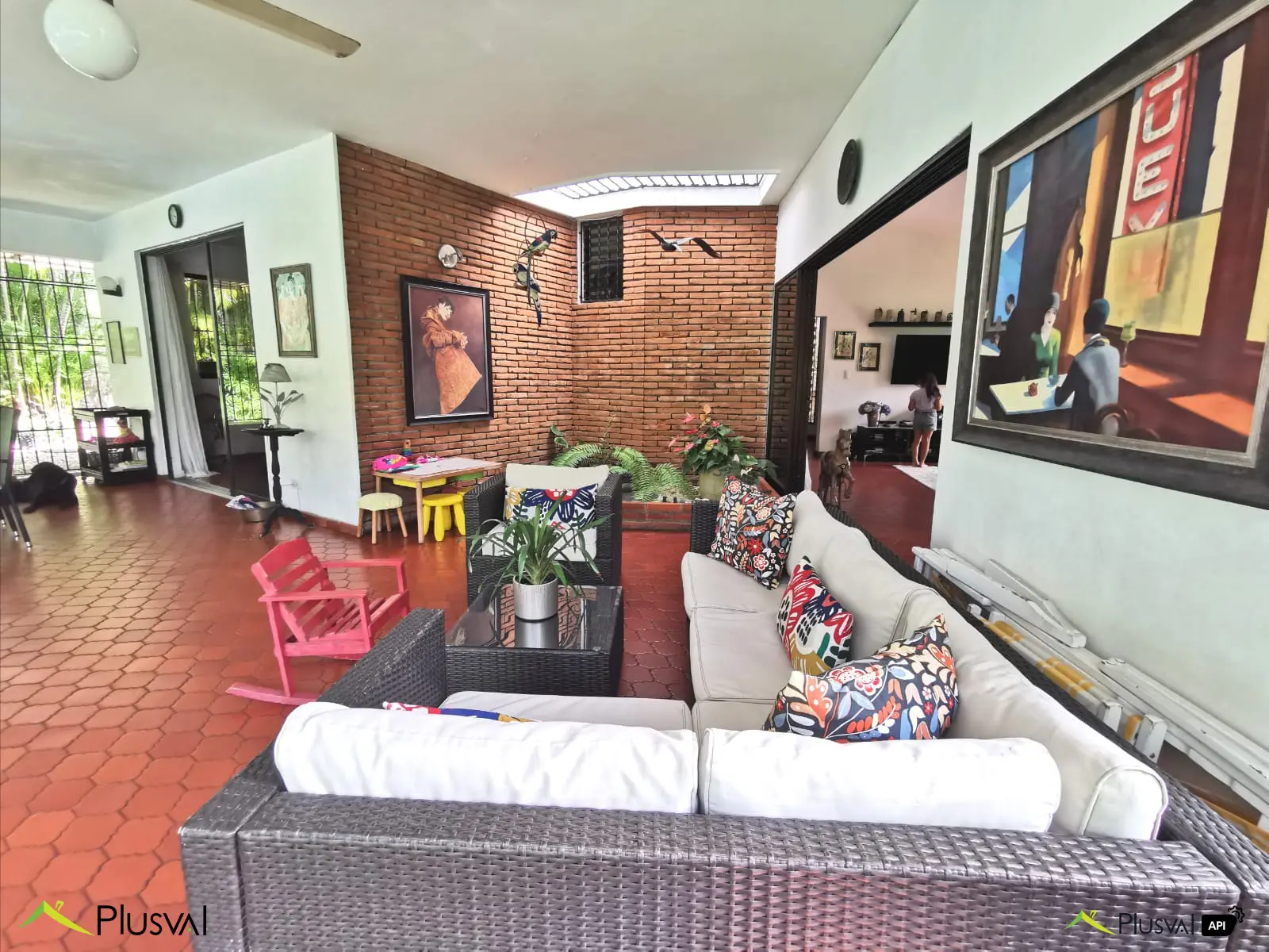 Se vende amplia casa en Altos de Arroyo Hondo II con patio 450309