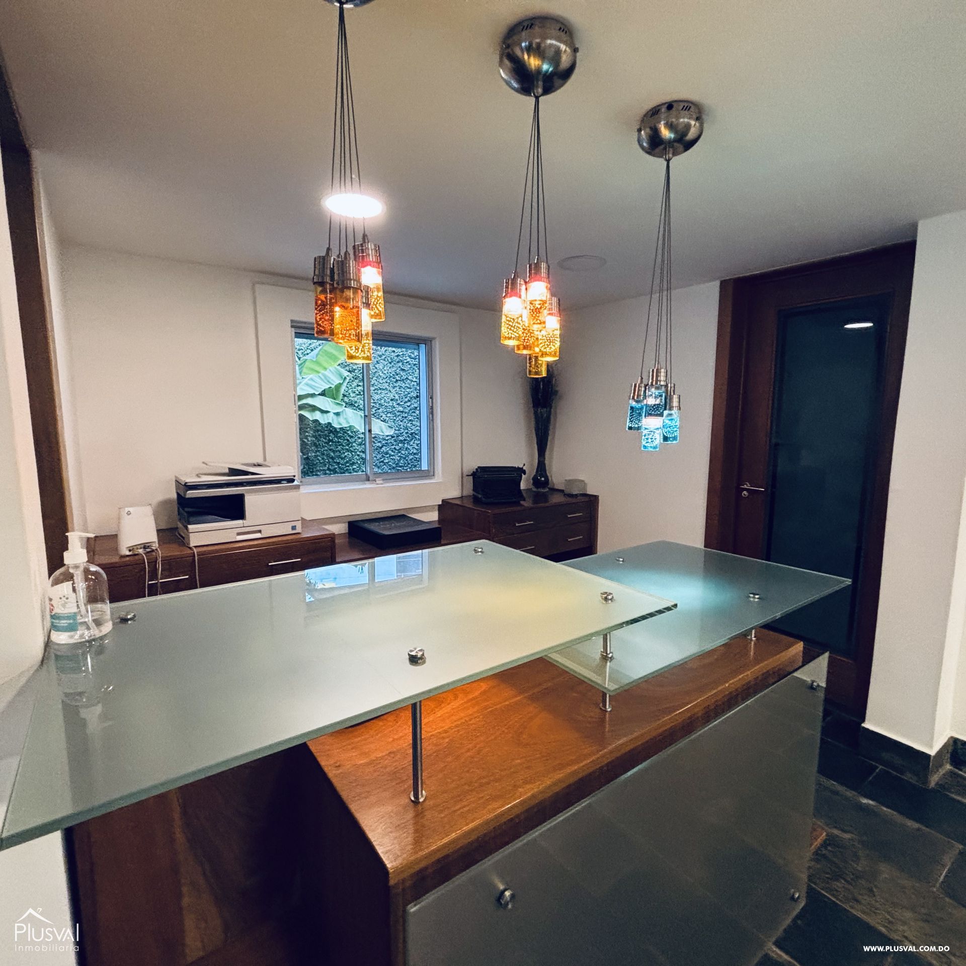 Propiedad comercial para oficinas o co-working 389345
