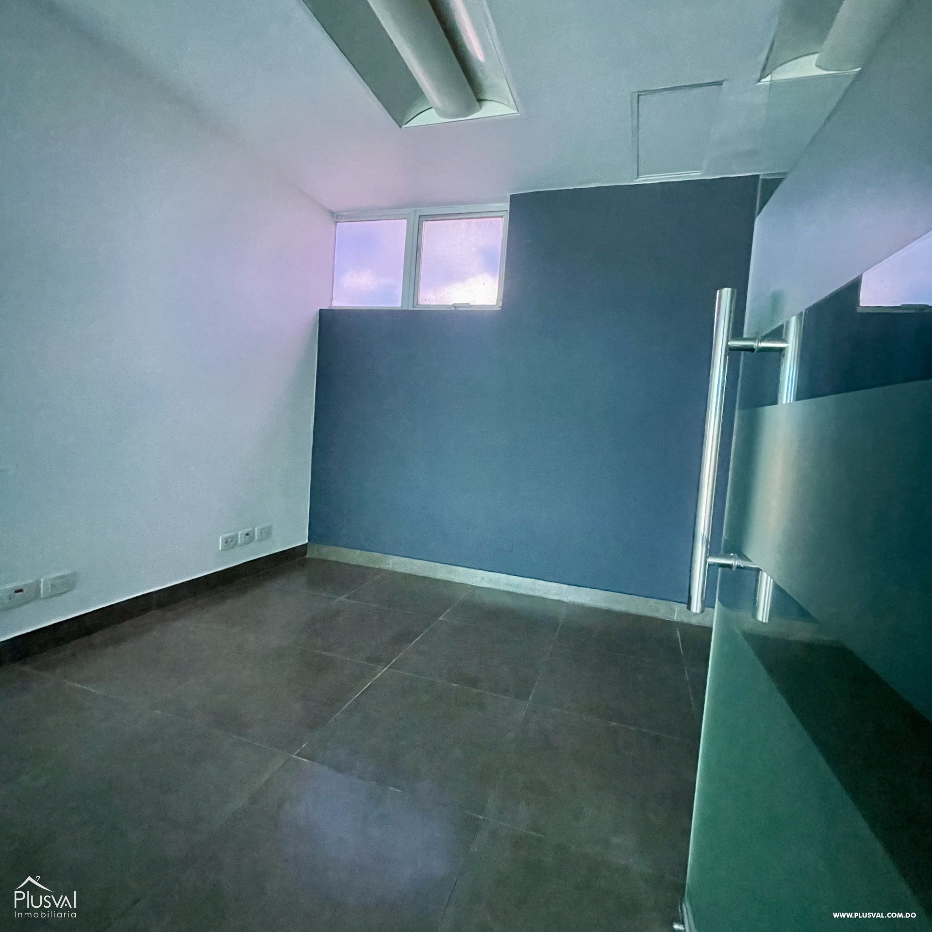 Local comercial en alquiler en Edificio Corporativo 436202