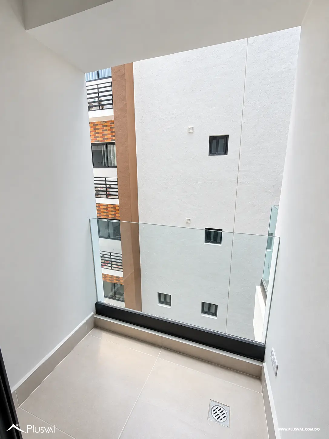 Apartamento en venta de 2 habitaciones en Evaristo Morales 531613
