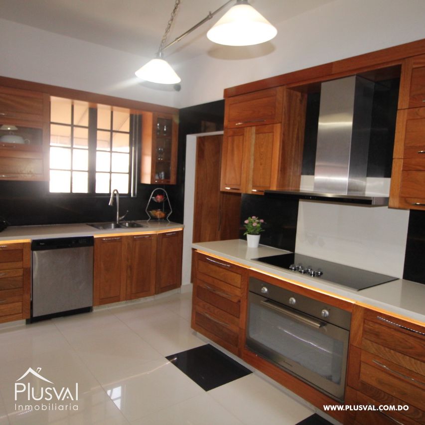 Penthouse de 3 niveles. En el corazón de Evaristo Morales 225071