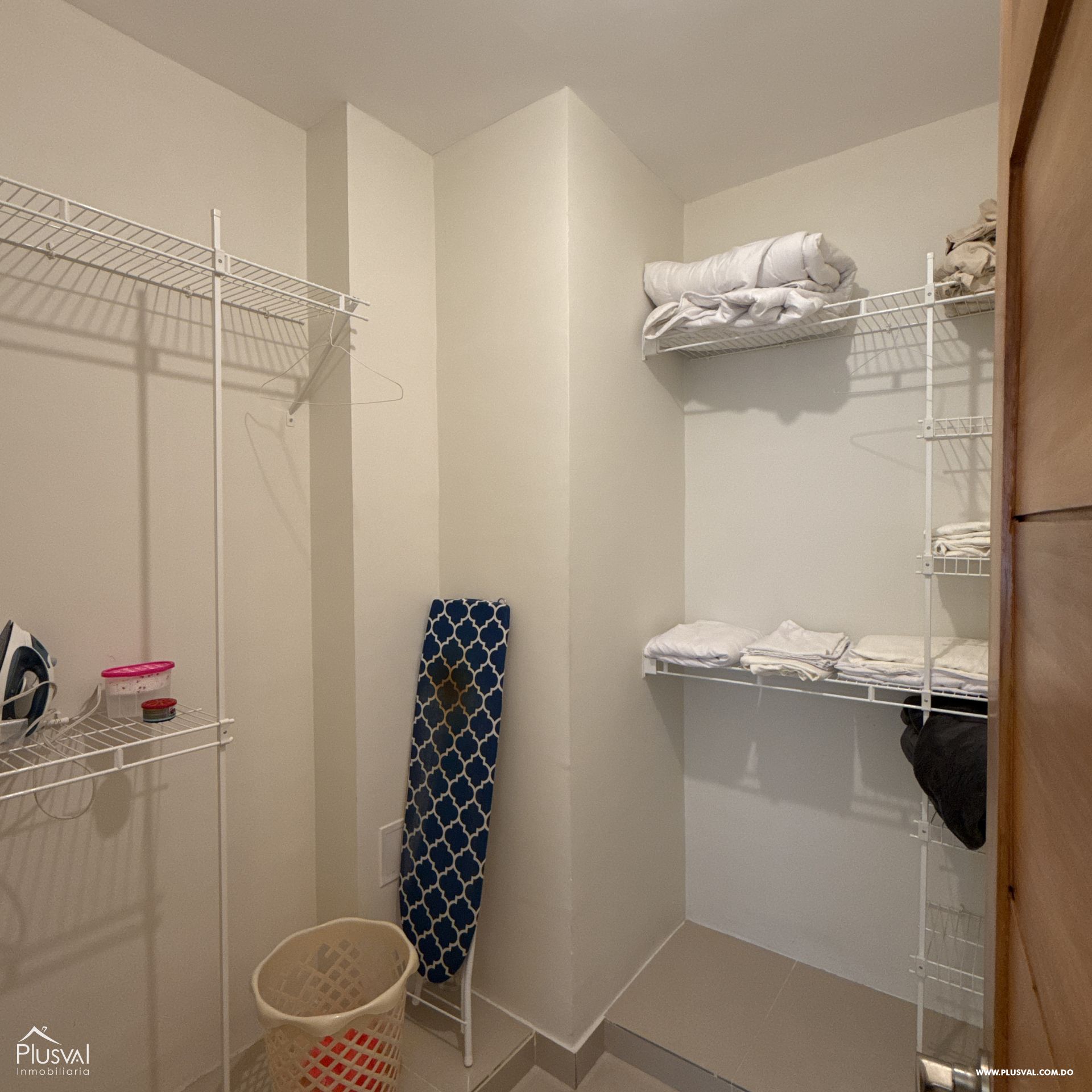 Apartamento Amueblado en Alquiler en Zona Universitaria con Vista al Mar 444577