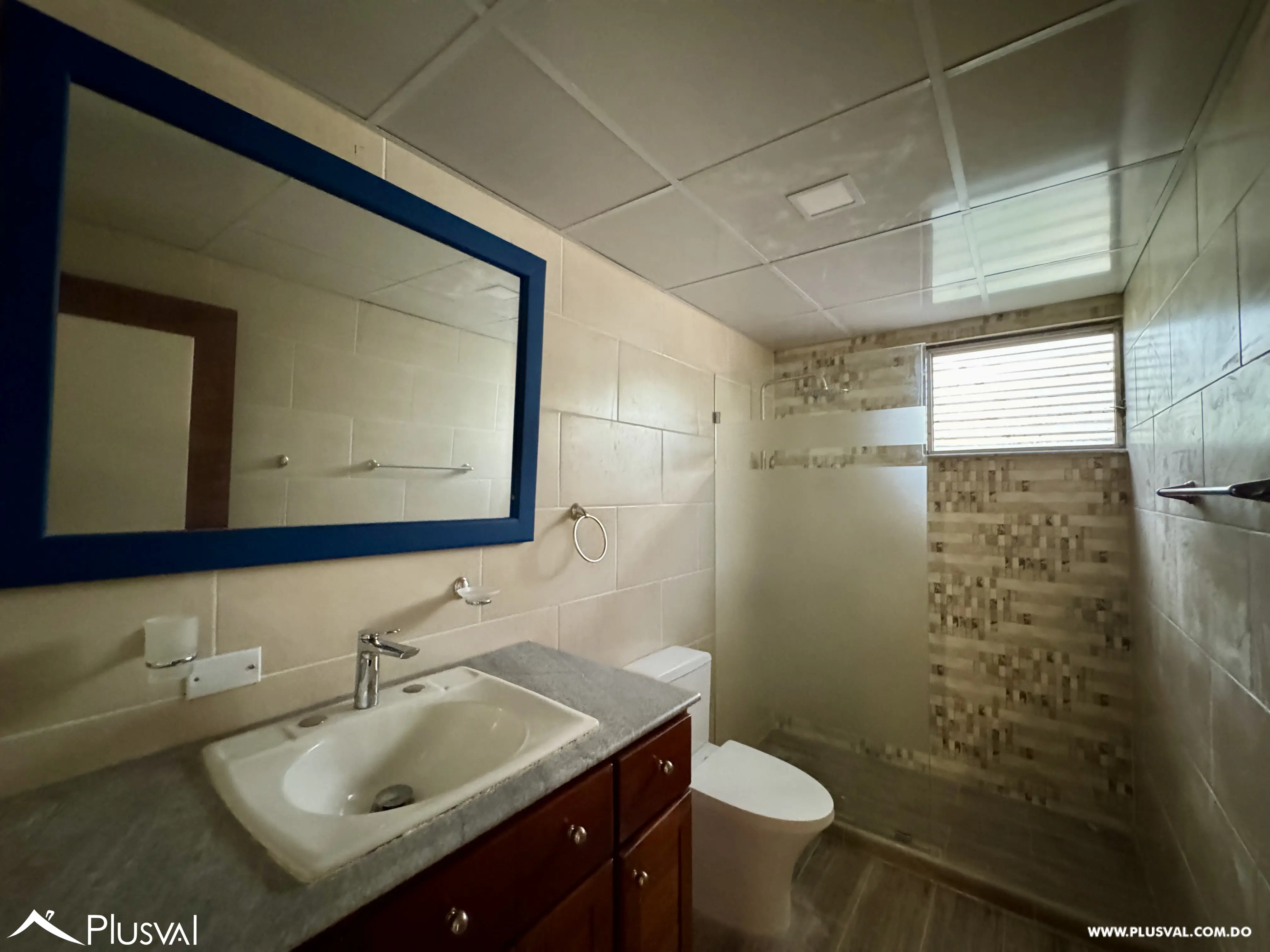 Apartamento en alquiler en Bella Vista con terraza y patio privado – 3 habitaciones y 173 m² 514389