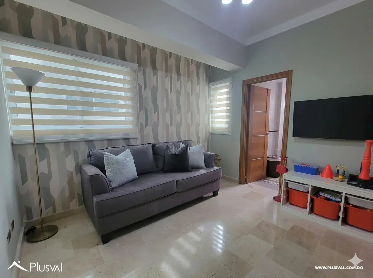 Apartamento en Alquiler en Naco 3 Habitaciones Cerca del Parque La Arboleda 503330