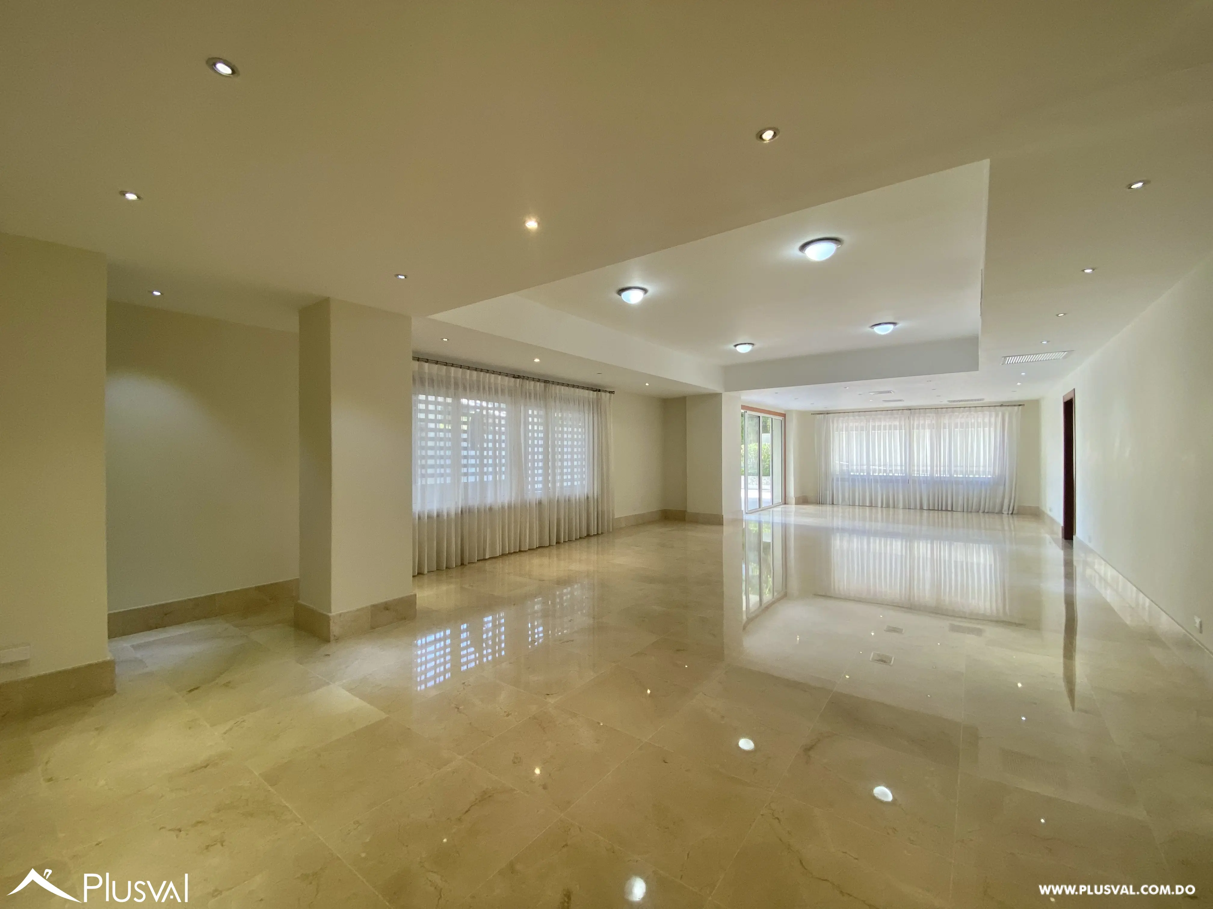 Alquilo Apartamento en Excelente Torre de Lujo en Piantini 476594