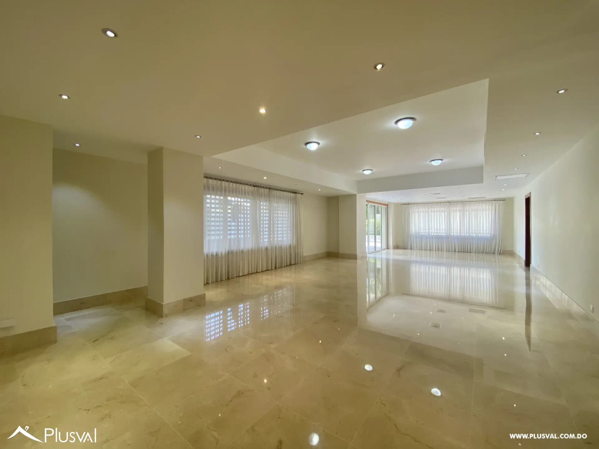 Alquilo Apartamento en Excelente Torre de Lujo en Piantini 476594