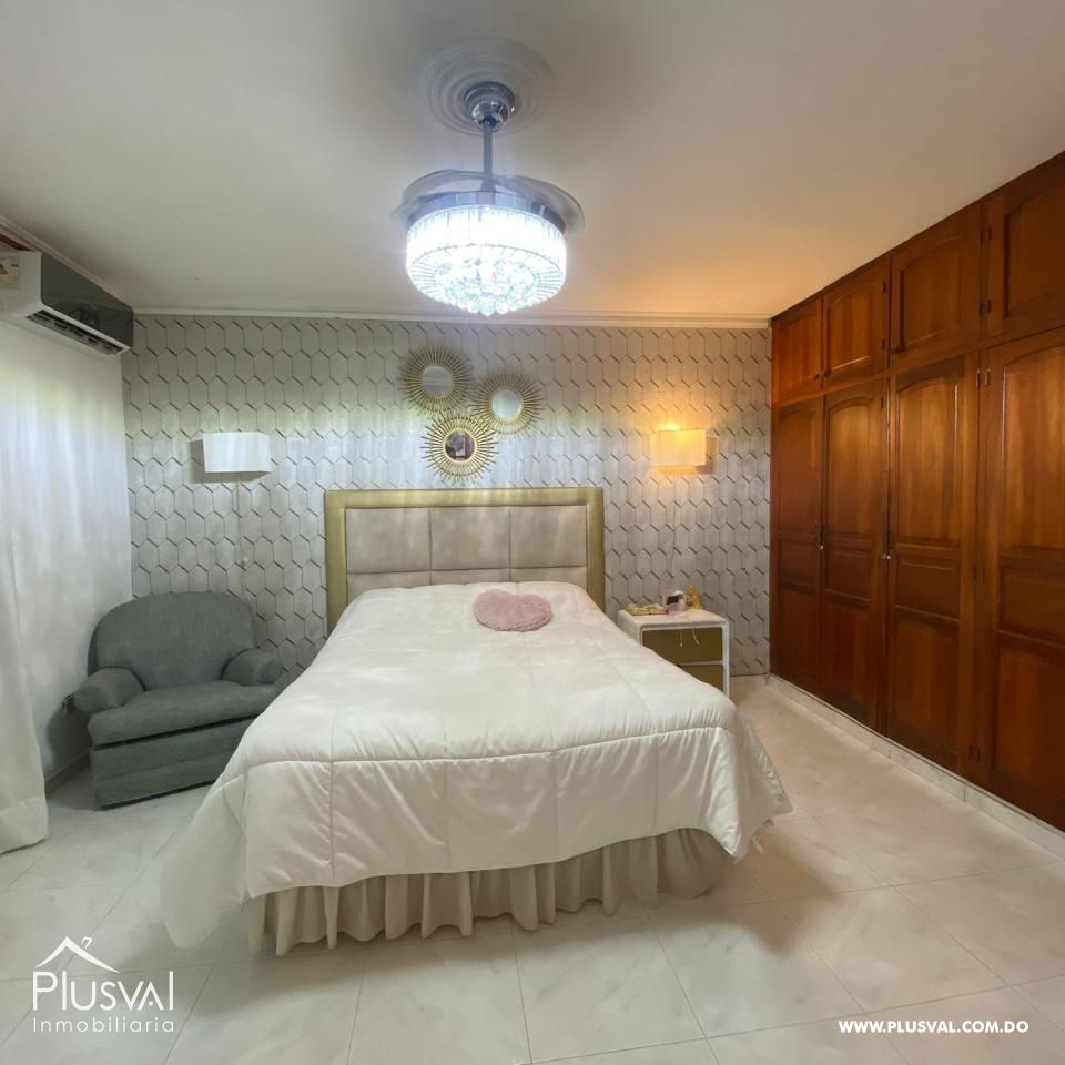 Amplio apartamento en una zona exclusiva y céntrica. 373248