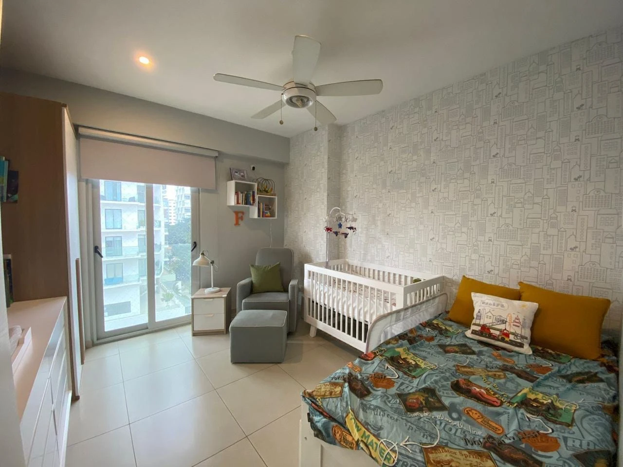 Apartamento en alquiler con línea blanca en Paraiso 444589