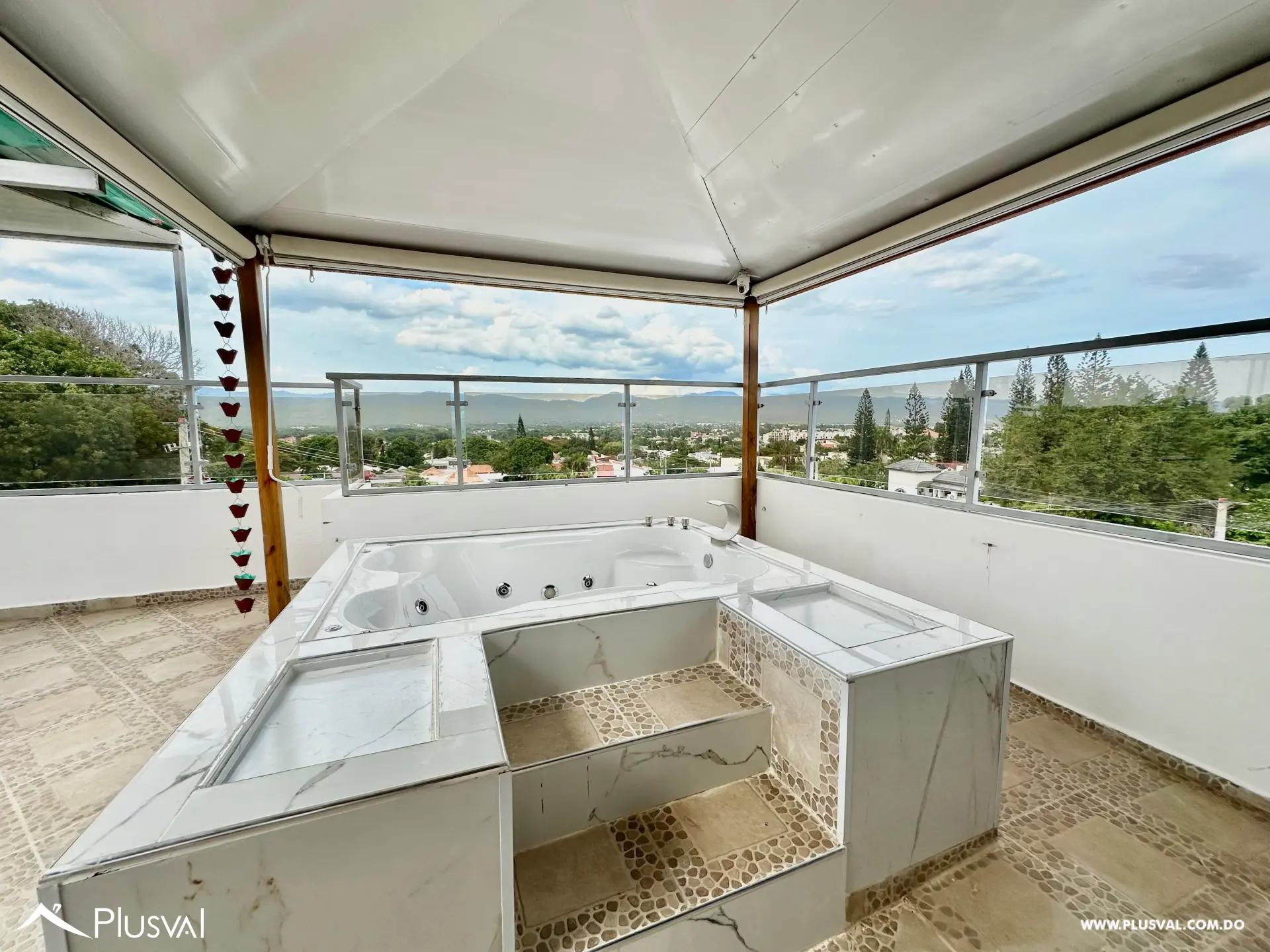 SE VENDE CASA CON EXCELENTE UBICACIÓN 456727