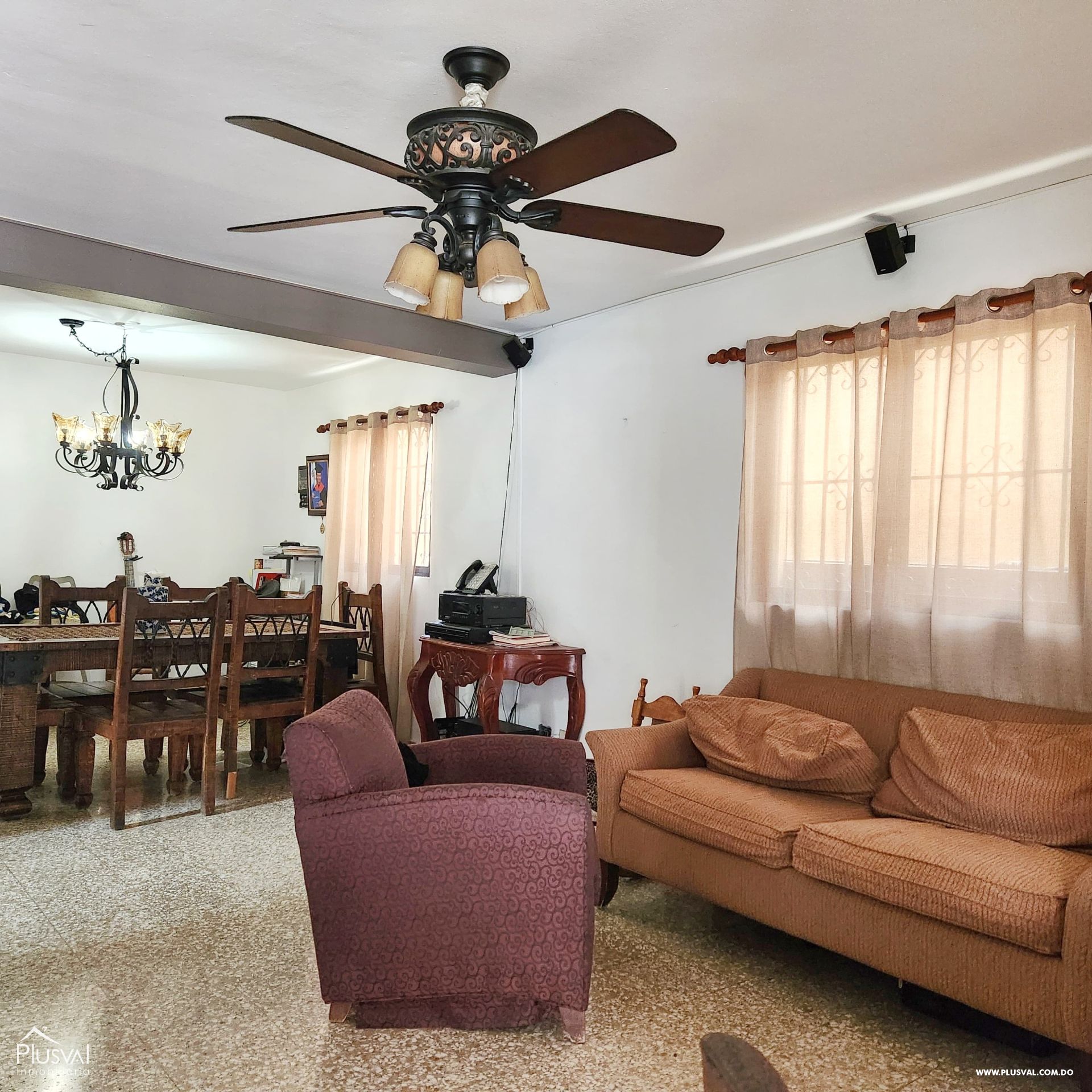 Casa en venta Santo Domingo Este, ideal para familias en crecimiento 352185
