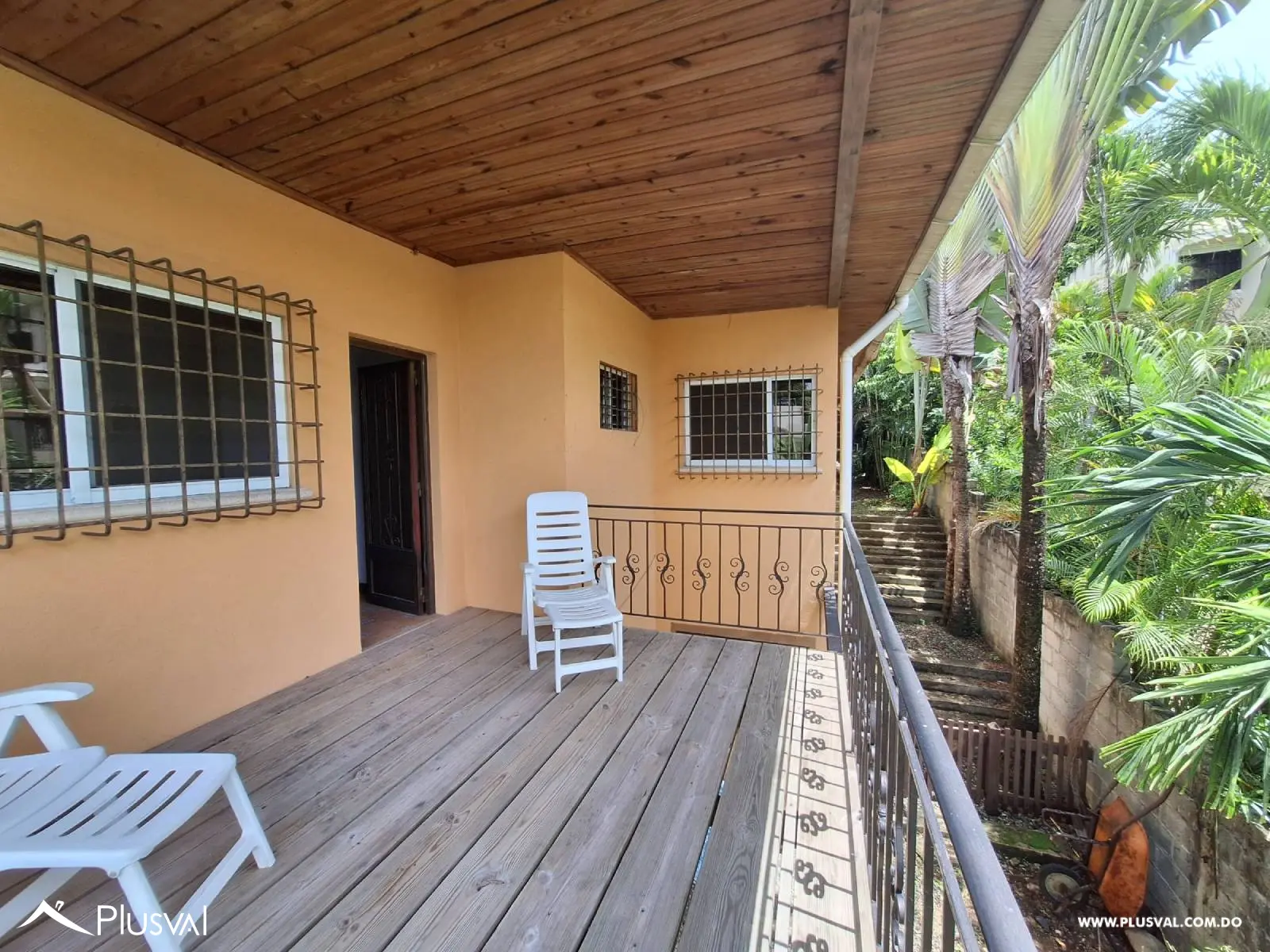 Amplia Casa en venta de 1 nivel + Semisotano en Cuesta Brava 461247