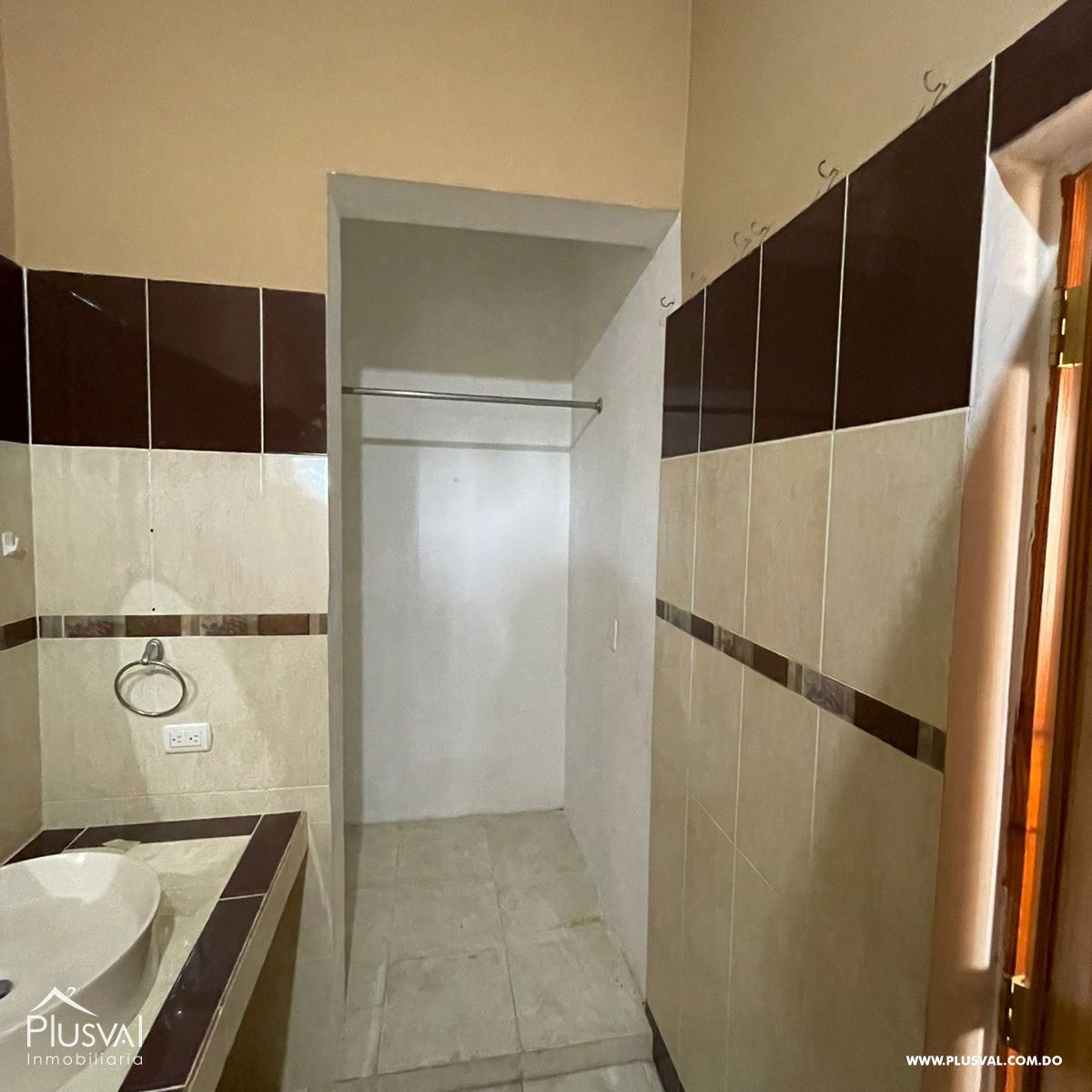 Casa de dos niveles 294966
