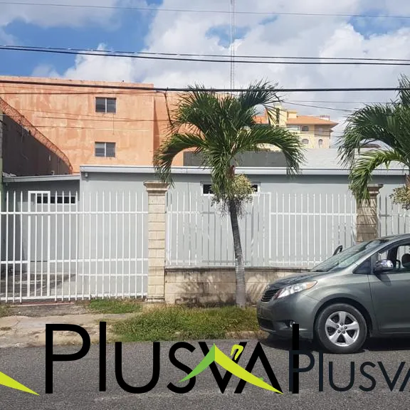 Casa con vocación comercial en venta y alquiler en Gazcue 444413