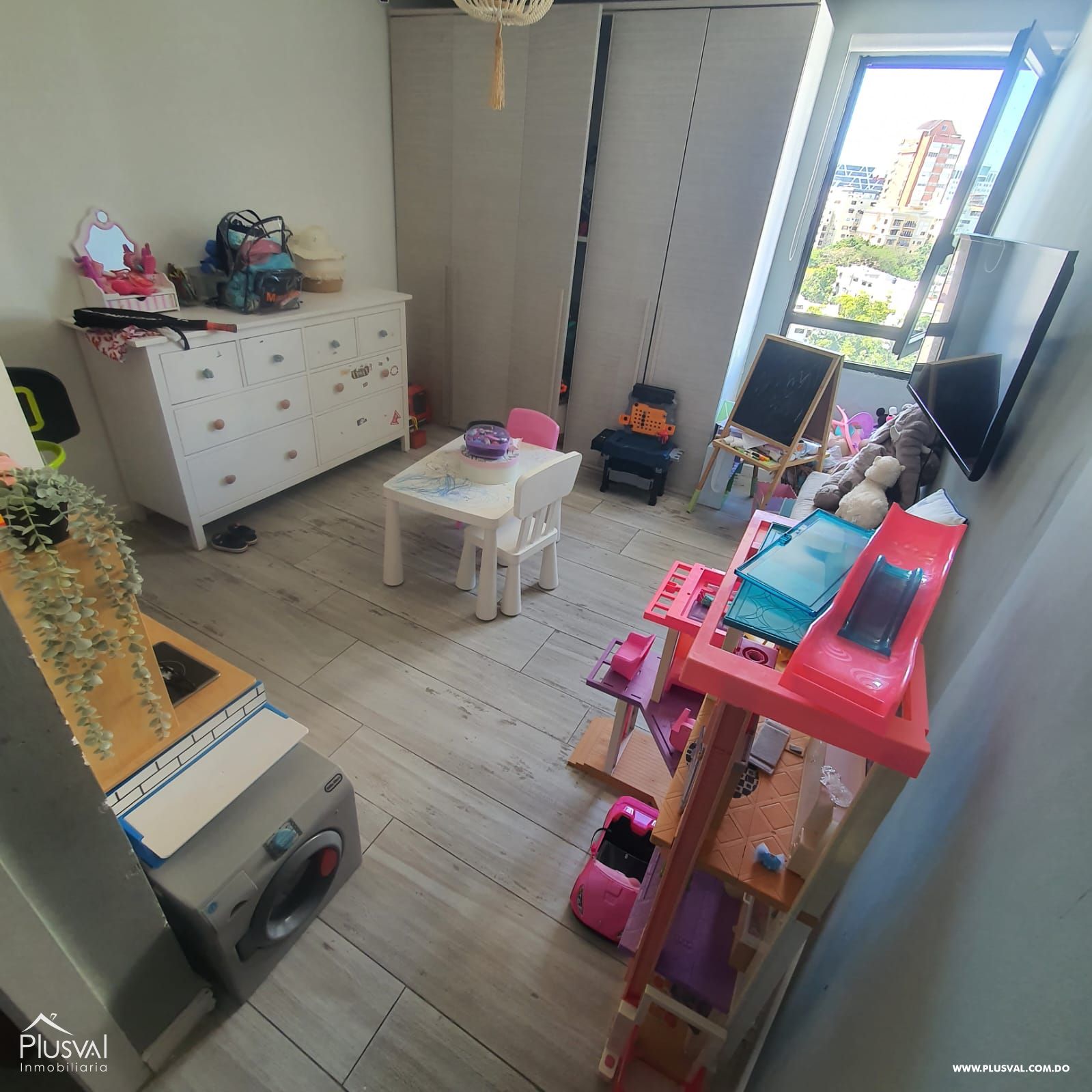 Venta de Hermoso Apartamento en Serralles 440316
