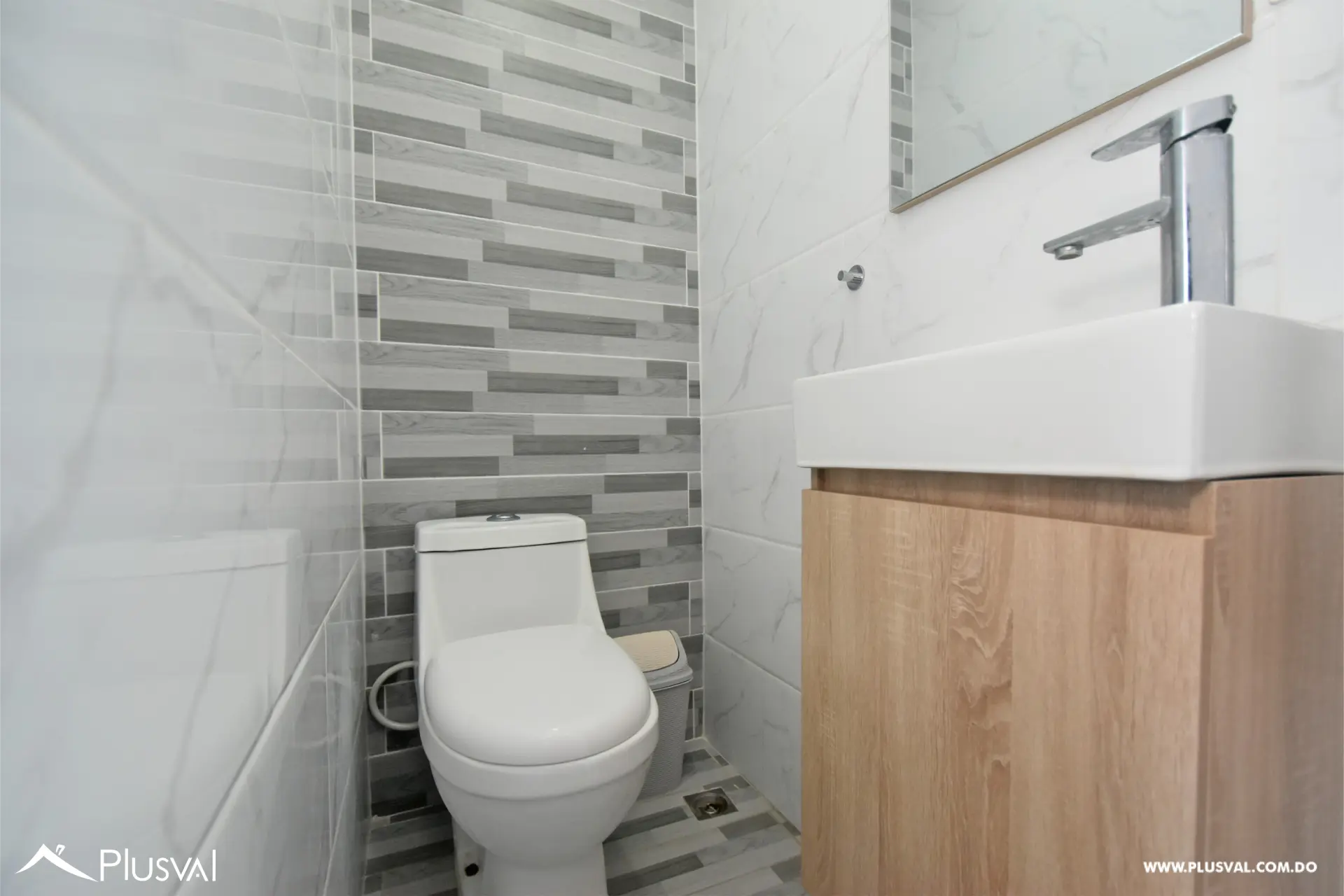 Se vende Penthouse en Tropical del Este, Santo Domingo Este. 517060