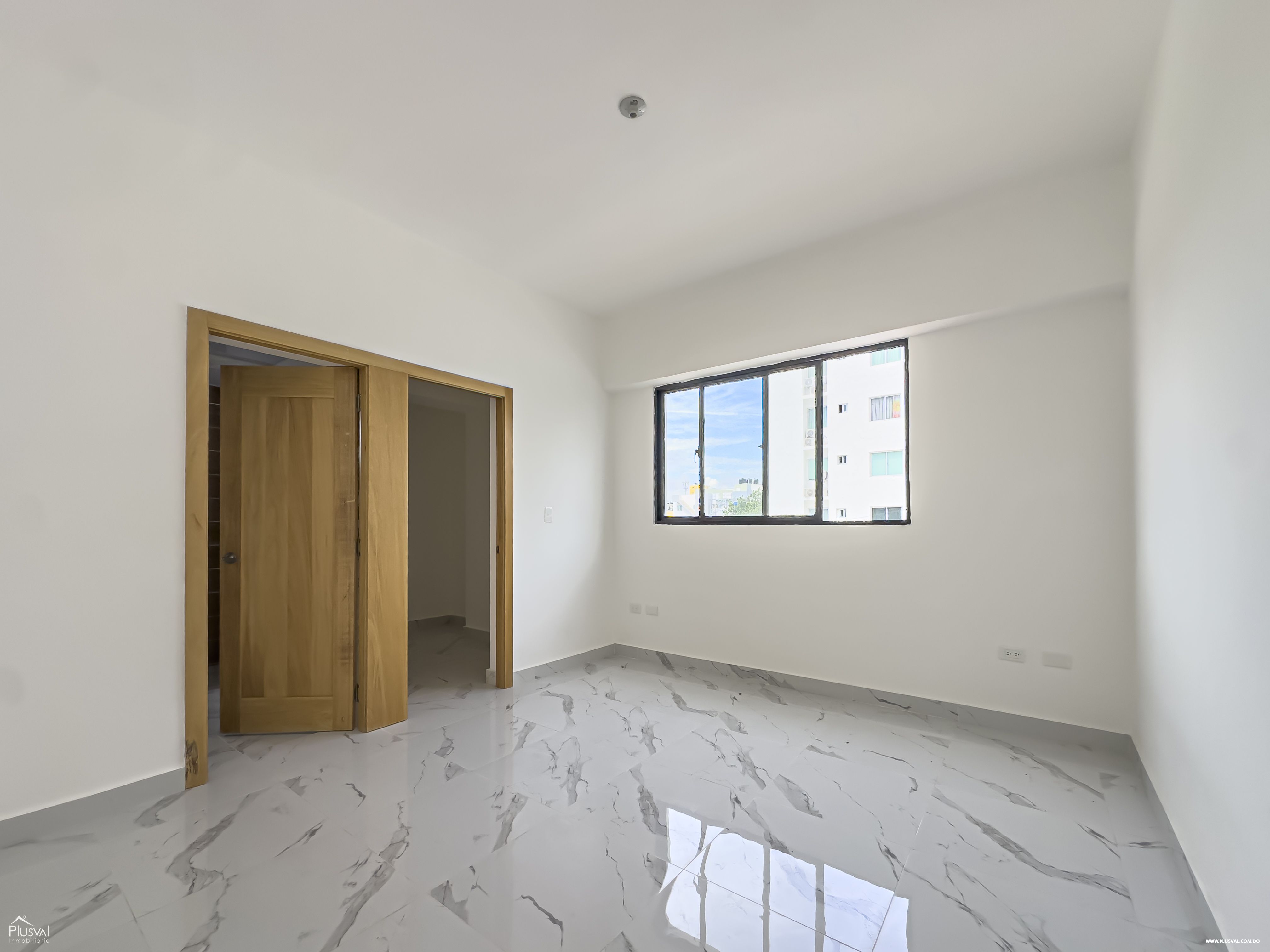 Apartamento a estrenar con terraza en venta en Los Rios 429638