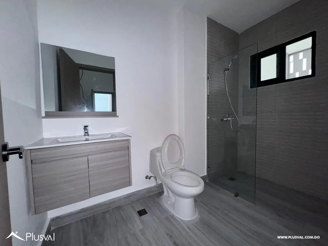 Se vende apartamento a estrenar en Punta Cana Village de 3 habitaciones 483986