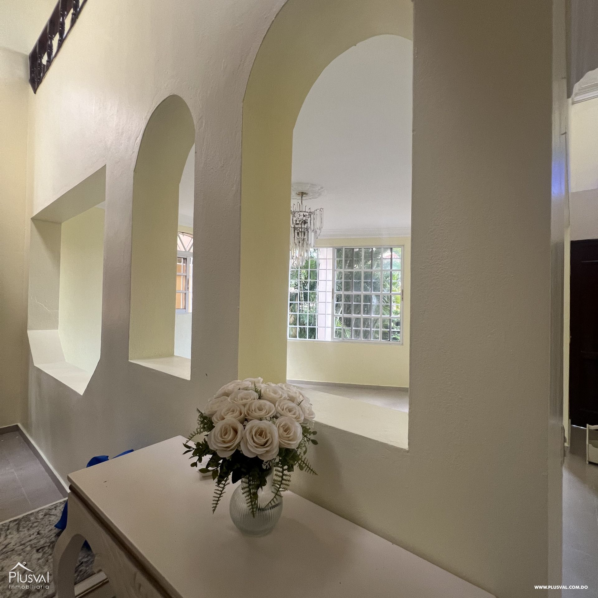 Descubre el Hogar de tus Sueños: Amplia Casa de 4 Habitaciones con Baño Privado, Piscina y Espacios de Lujo para Vivir al Máximo 381260