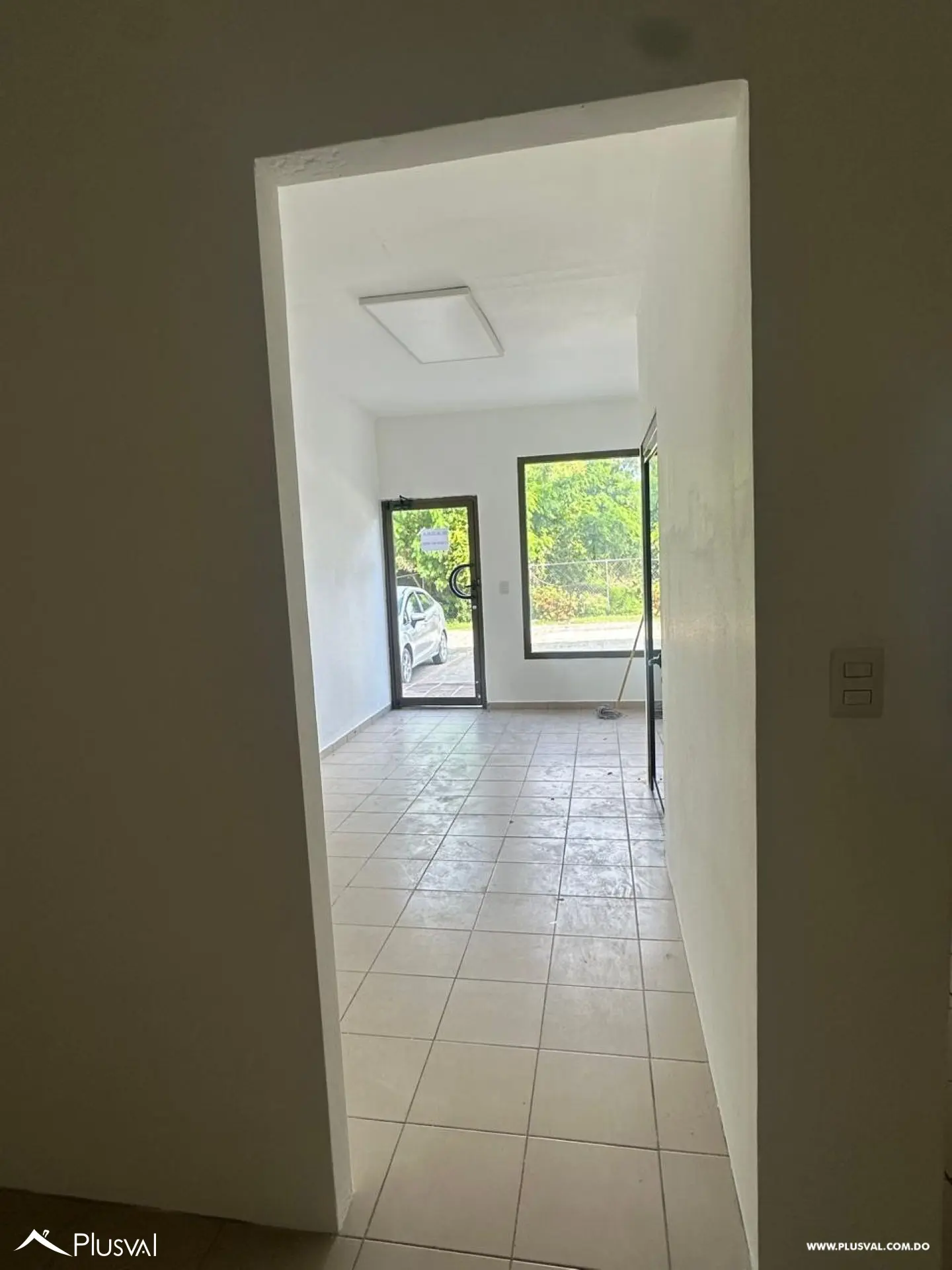 Local Comercial en Alquiler en Av Barceló Bávaro 520296