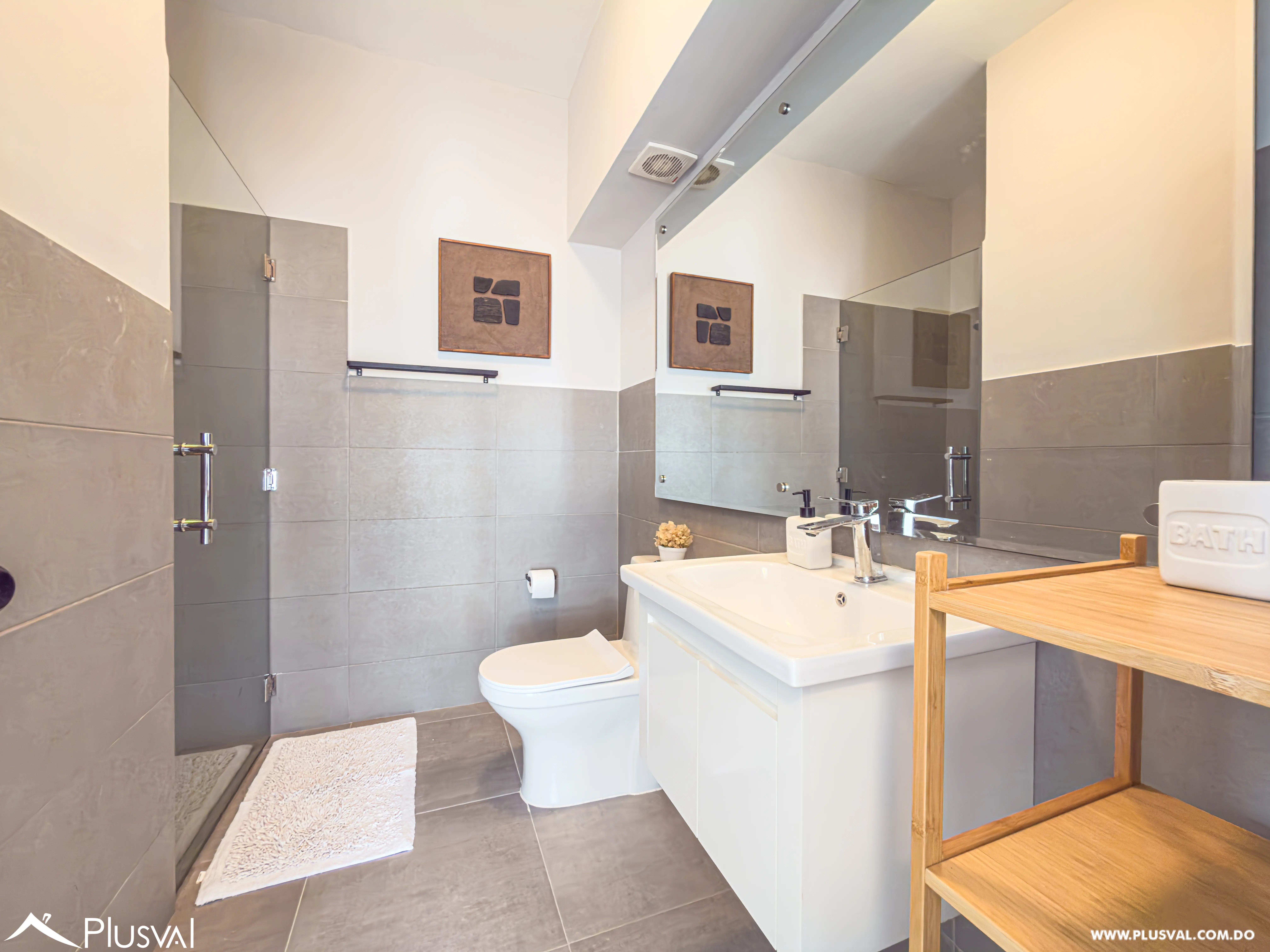 Apartamento Amueblado en Alquiler con Vista Panorámica en Serrallés 493322