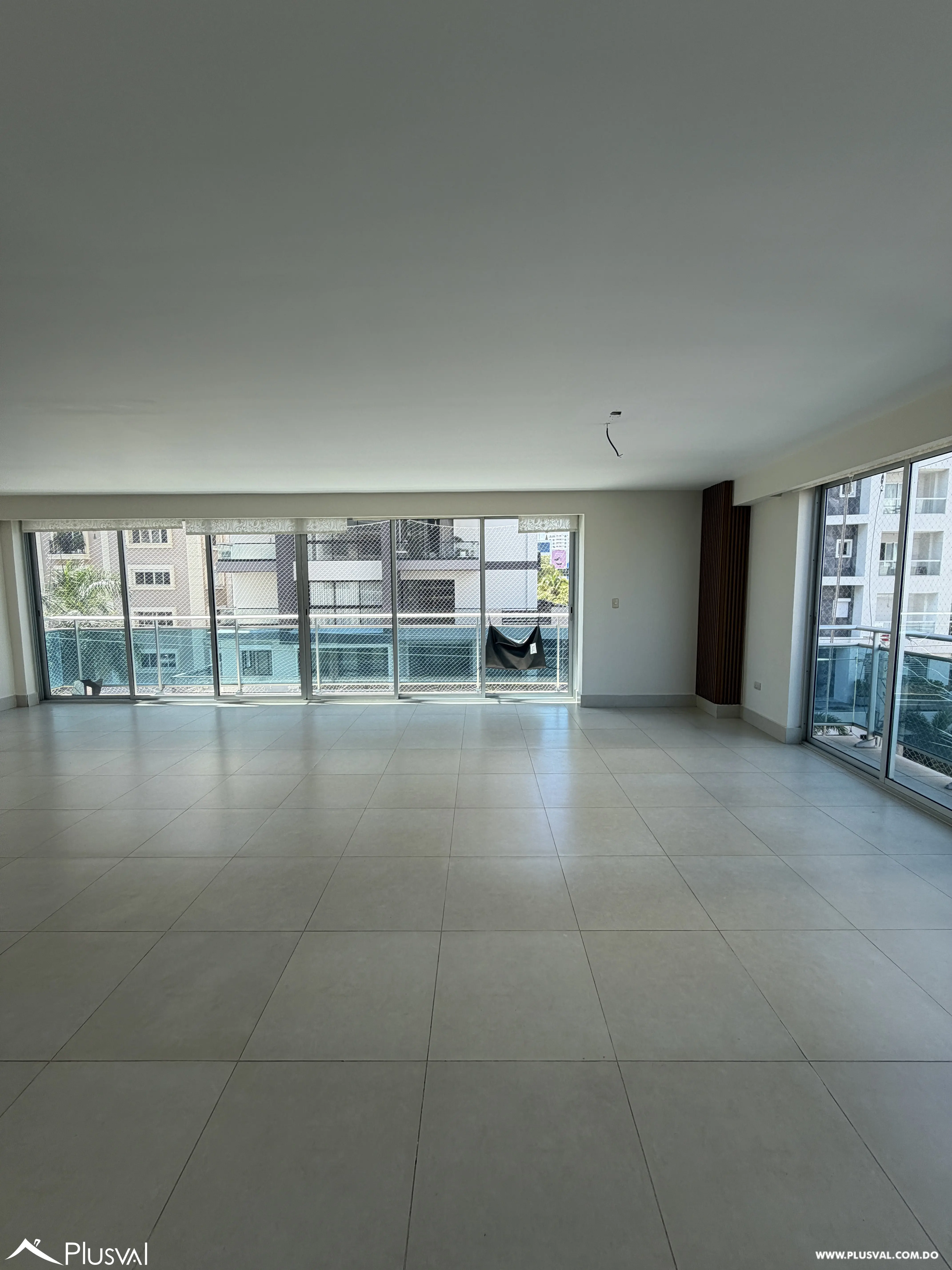 Apartamento de 3 habitaciones mas estudio  en alquiler en Serralles tipo loft. 467261