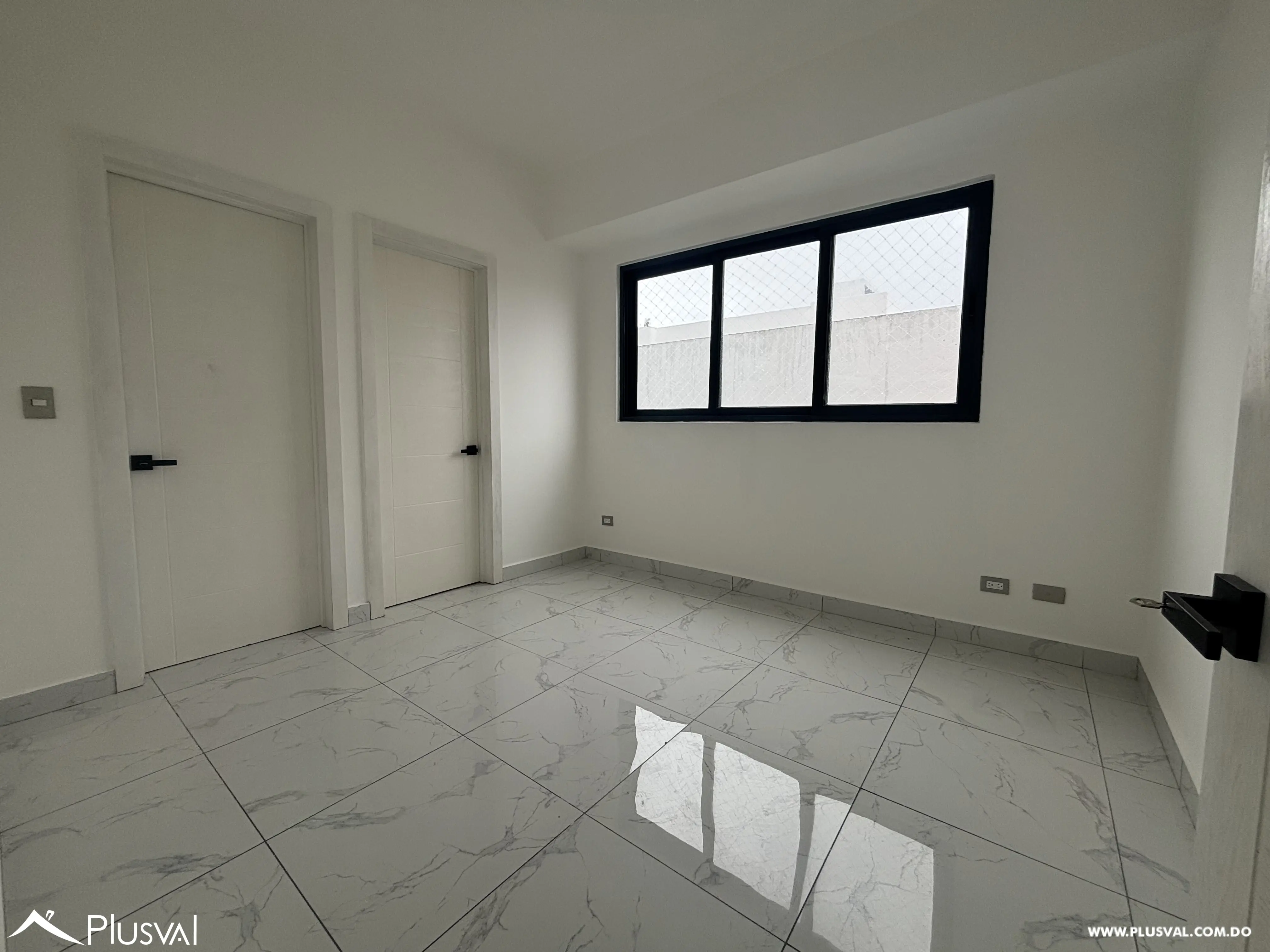 Apartamento en alquiler en Evaristo Morales 523530