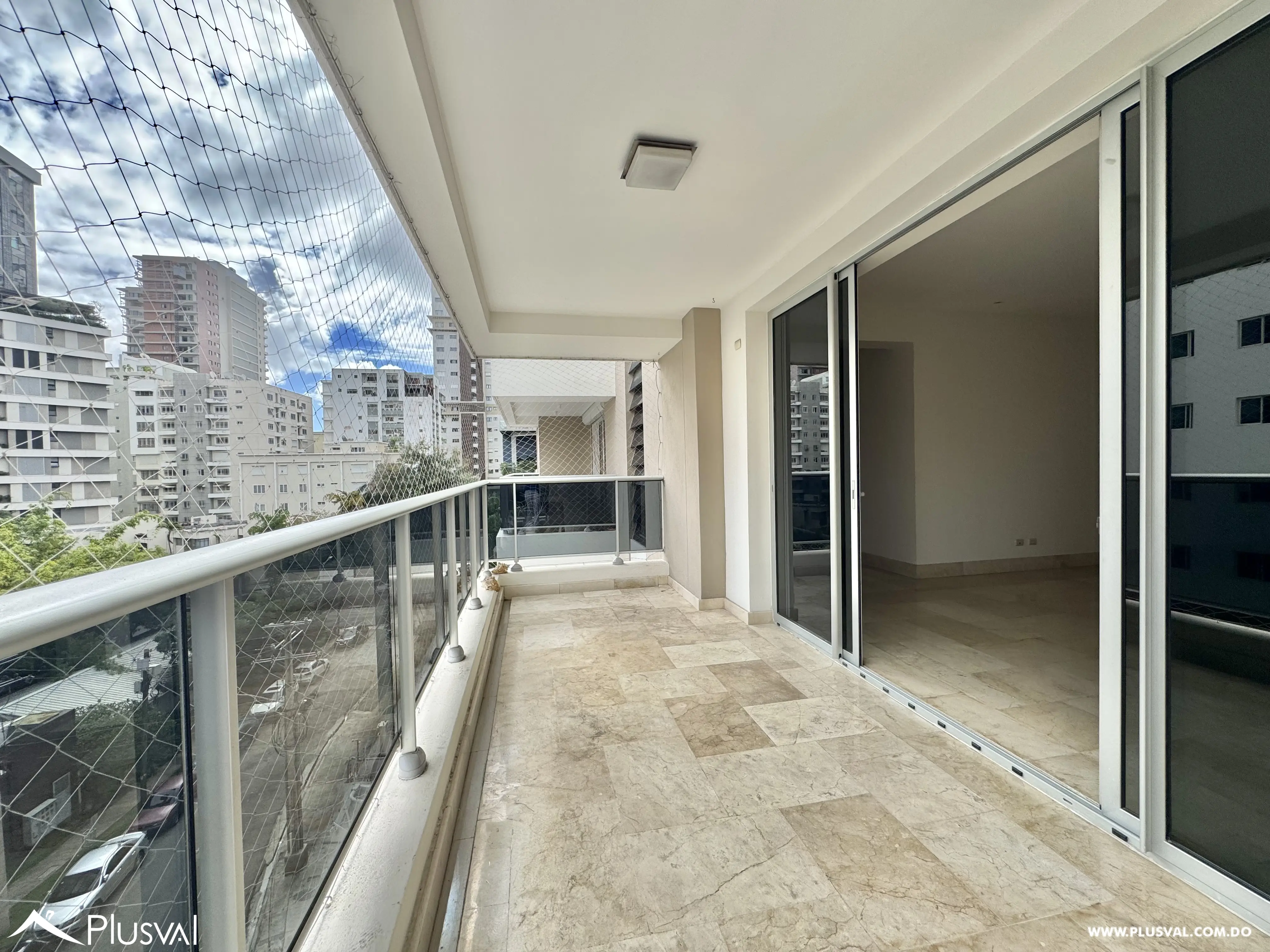 Alquilo Maravilloso Apartamento en Piantini en Torre de Lujo 479398