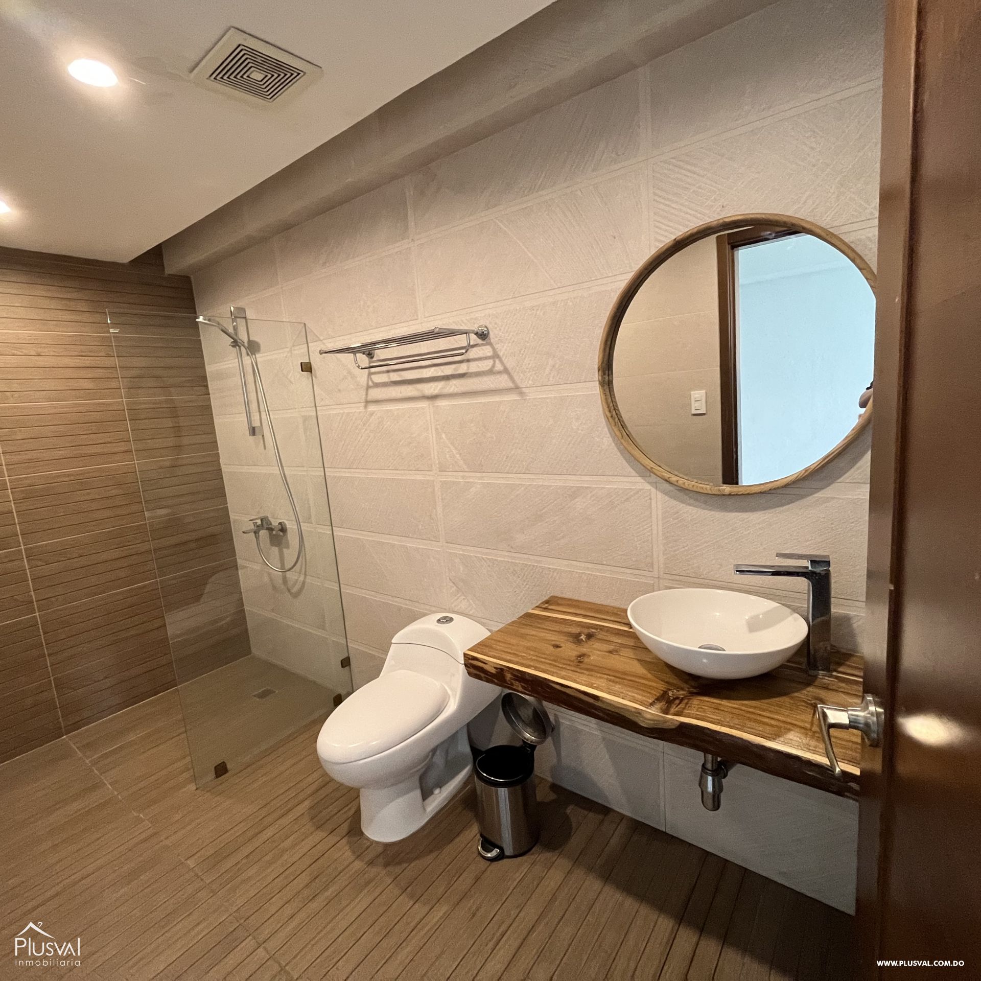 Amplio apartamento en el centro del sector de Serralles 327724
