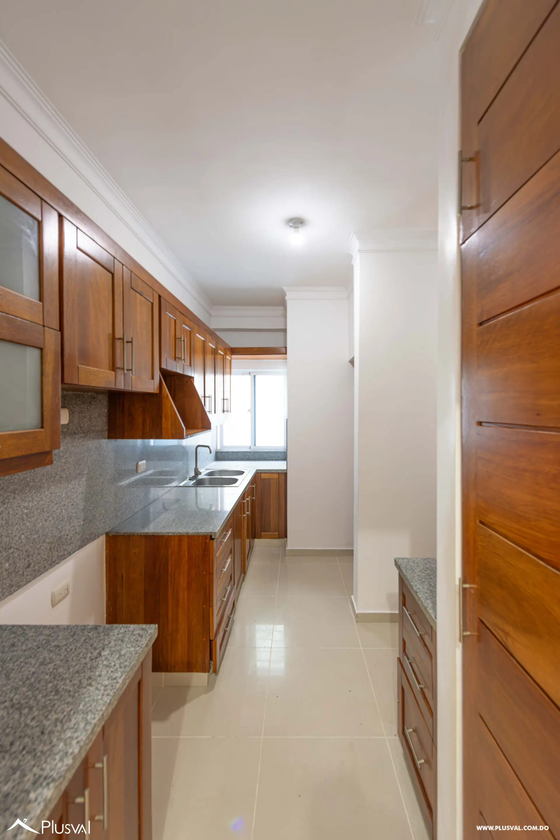 Apartamento Exclusivo, Evaristo Morales. ¡Visítanos ahora 521196