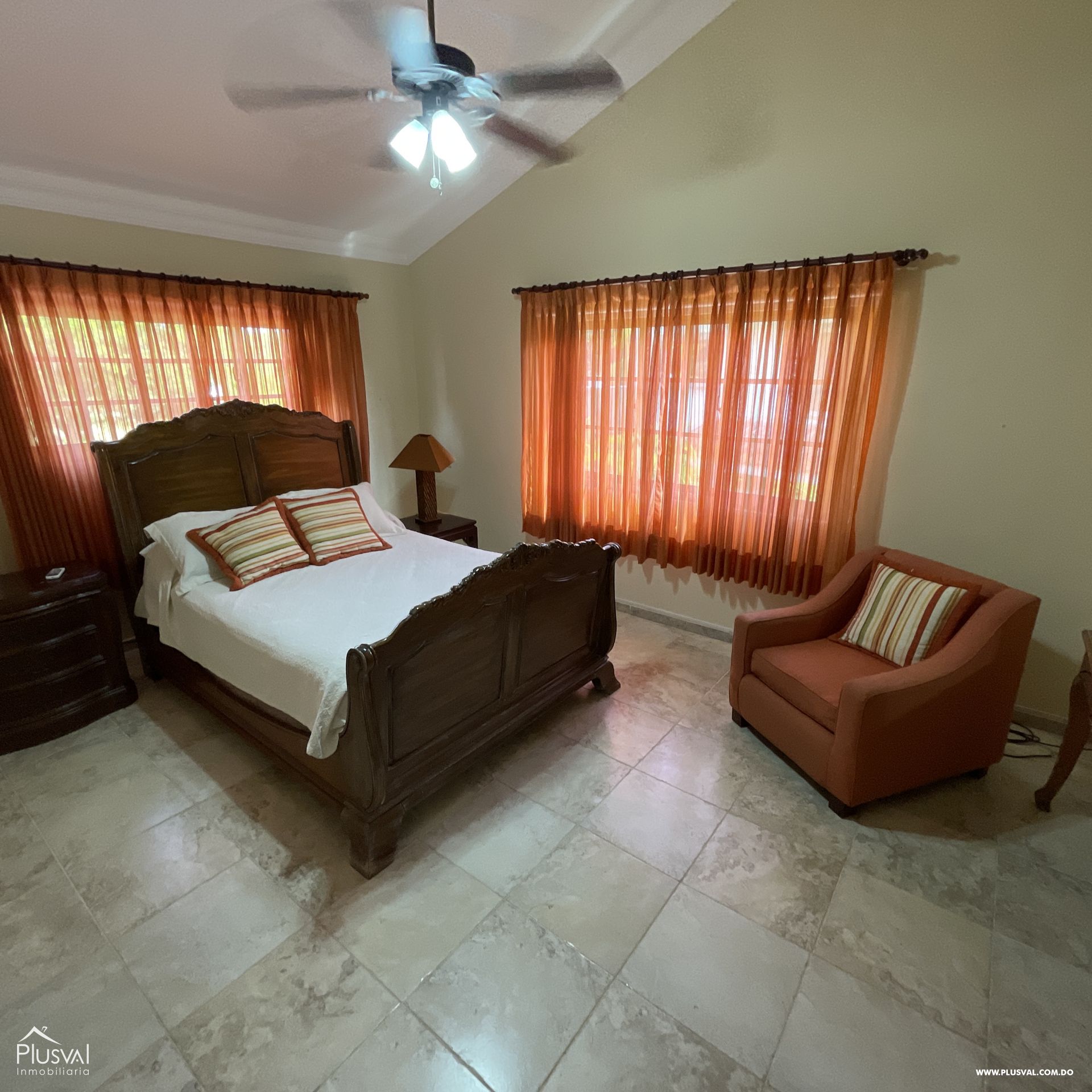 Villa en Alquiler AMUEBLADA, en Metro Country Club 219709