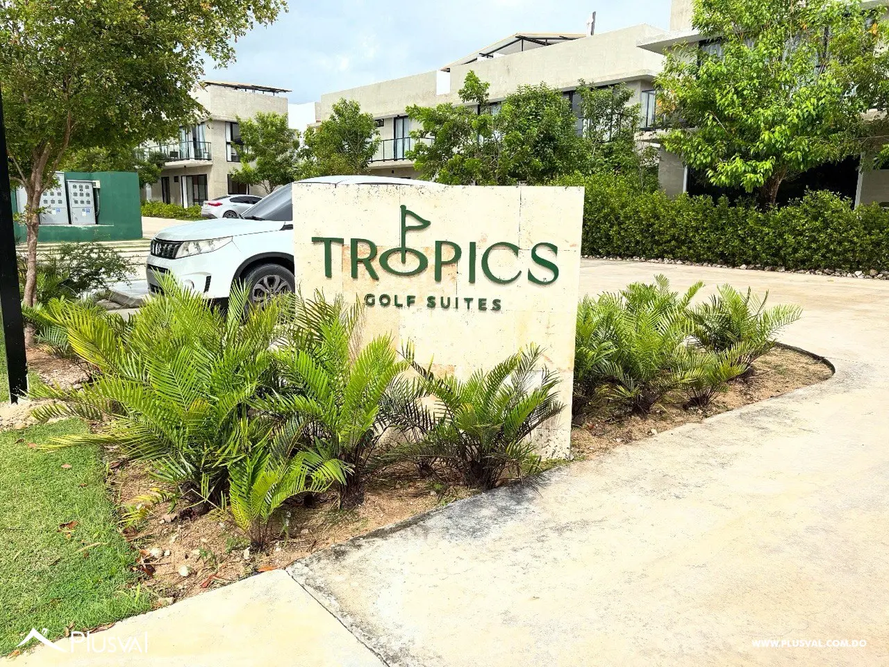 APARTAMENTO DE DOS HABITACIONES EN VENTA EN TROPIC GOLF SUITES 459000