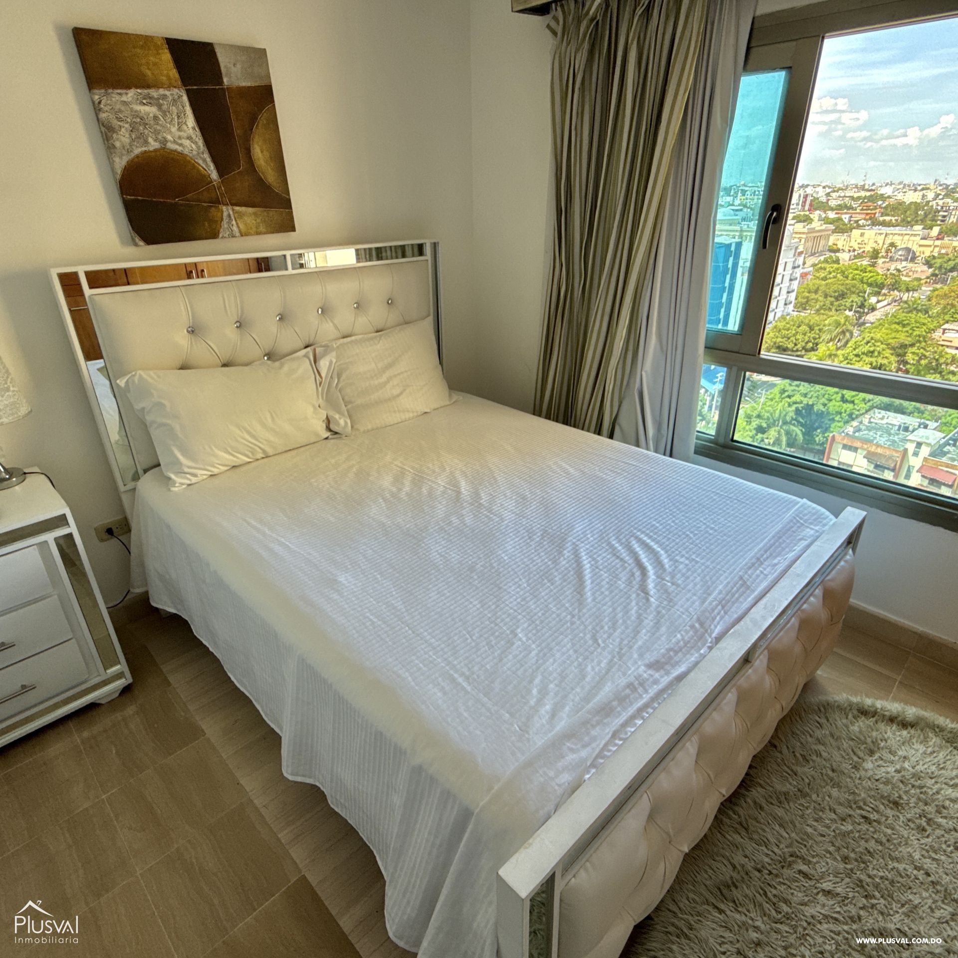 Apartamento en Venta 3 Habitaciones Frente al Mar en Malecón Santo Domingo | Malecon Center 448587