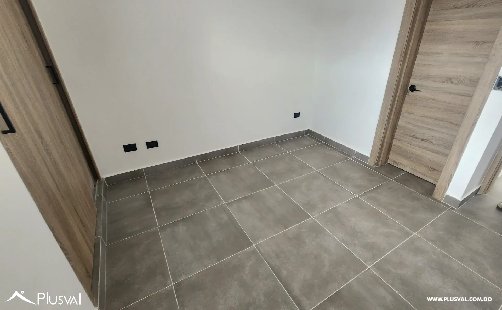 Se alquila apartamento nuevo el Millón. 469990