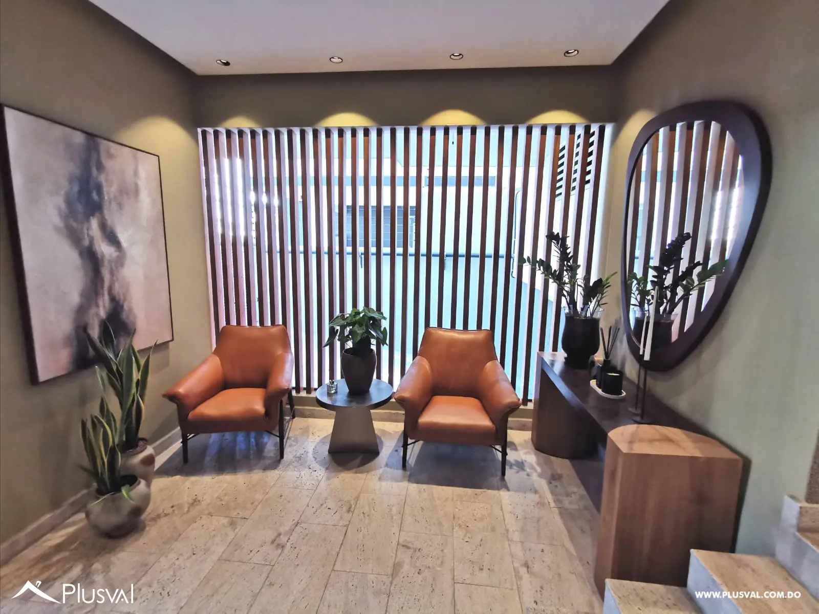 Excelente apartamento en venta en piso alto en Naco 461011