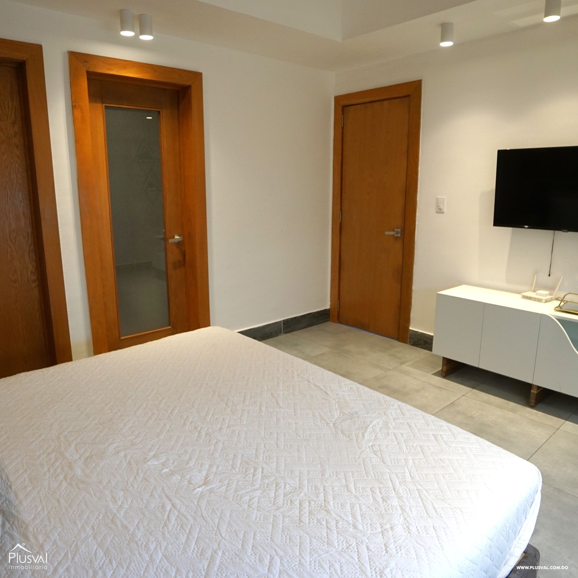 Apartamento en ALQUILER totalmente AMUEBLADO. 405826