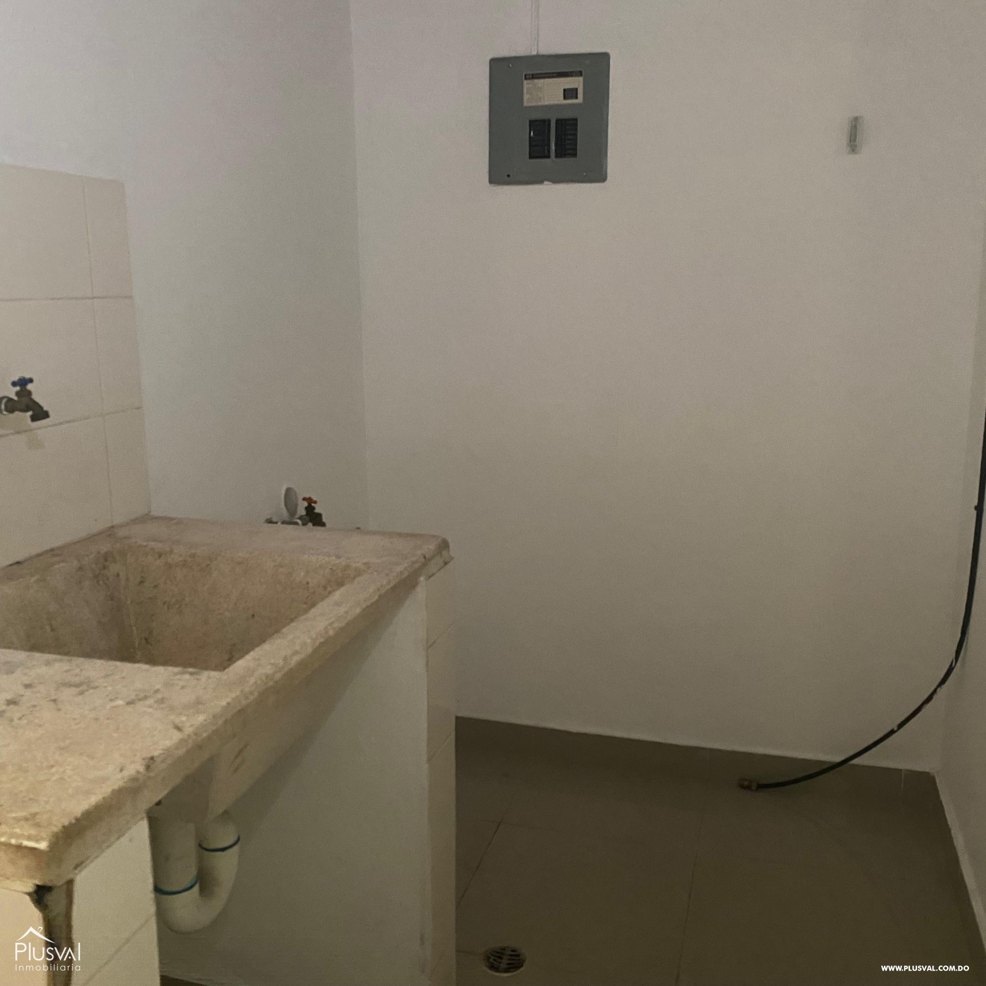 Apartamento de 3 habitaciones en Colinas de los Ríos 351794