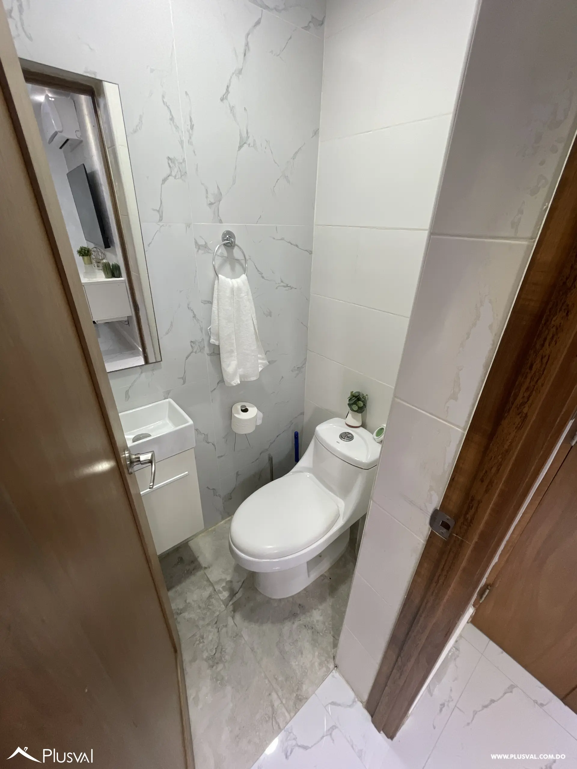 Apartamento en venta 3Hab · Terraza · Jacuzzi · Gazebo · 2 Parqueos · SDE 499956